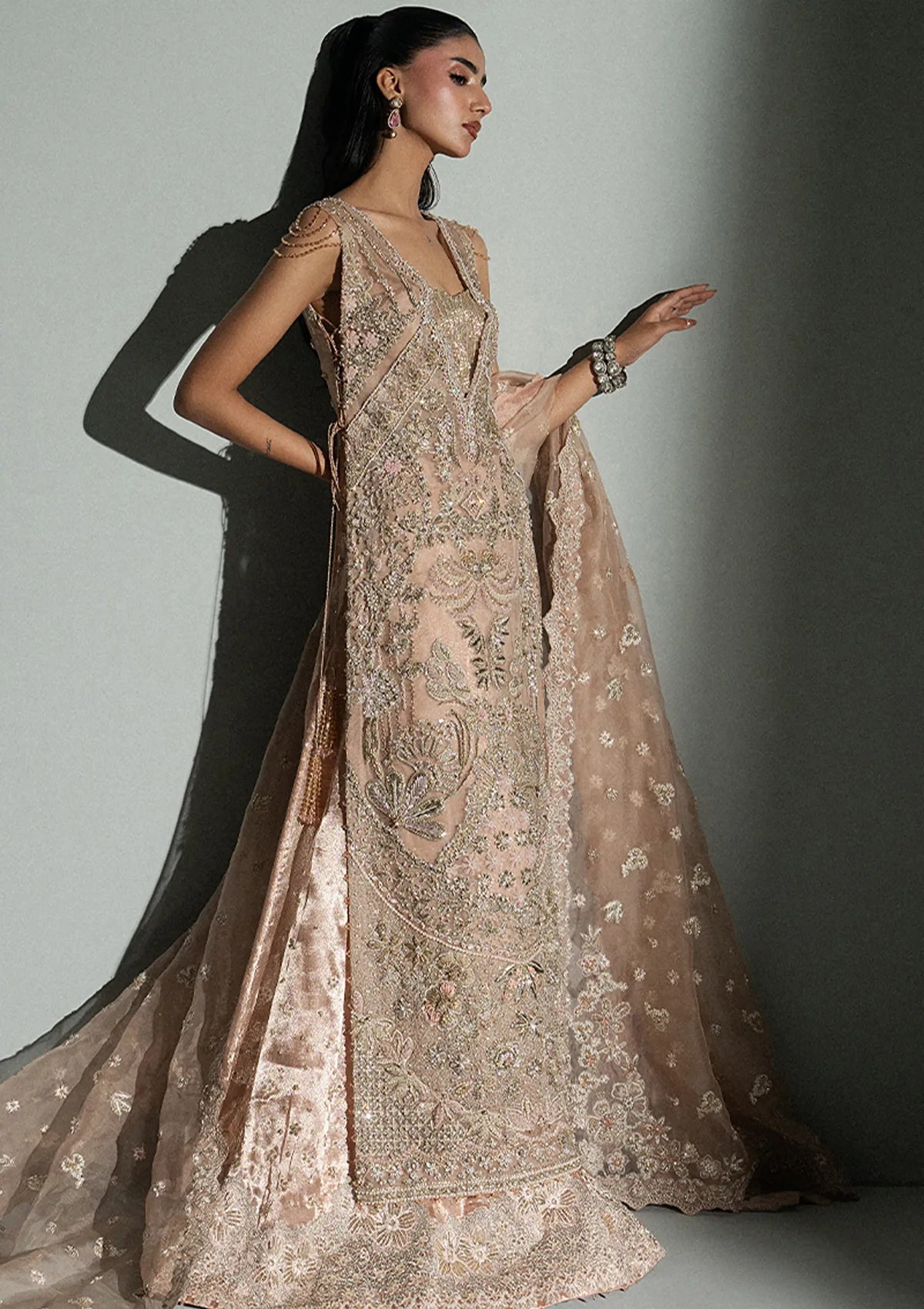 Khakaa Bridals & Formals Serie'26 KSBF-08 Otilia