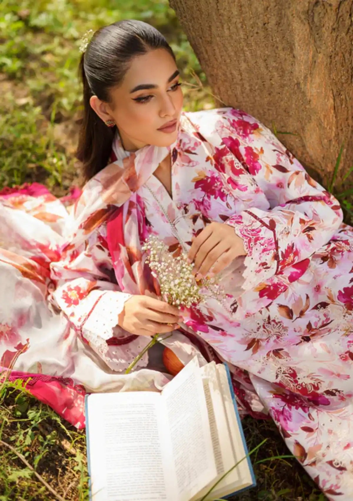 Summer Skies By Yards'24 D-04-Juliet - Mohsin Saeed Fabrics