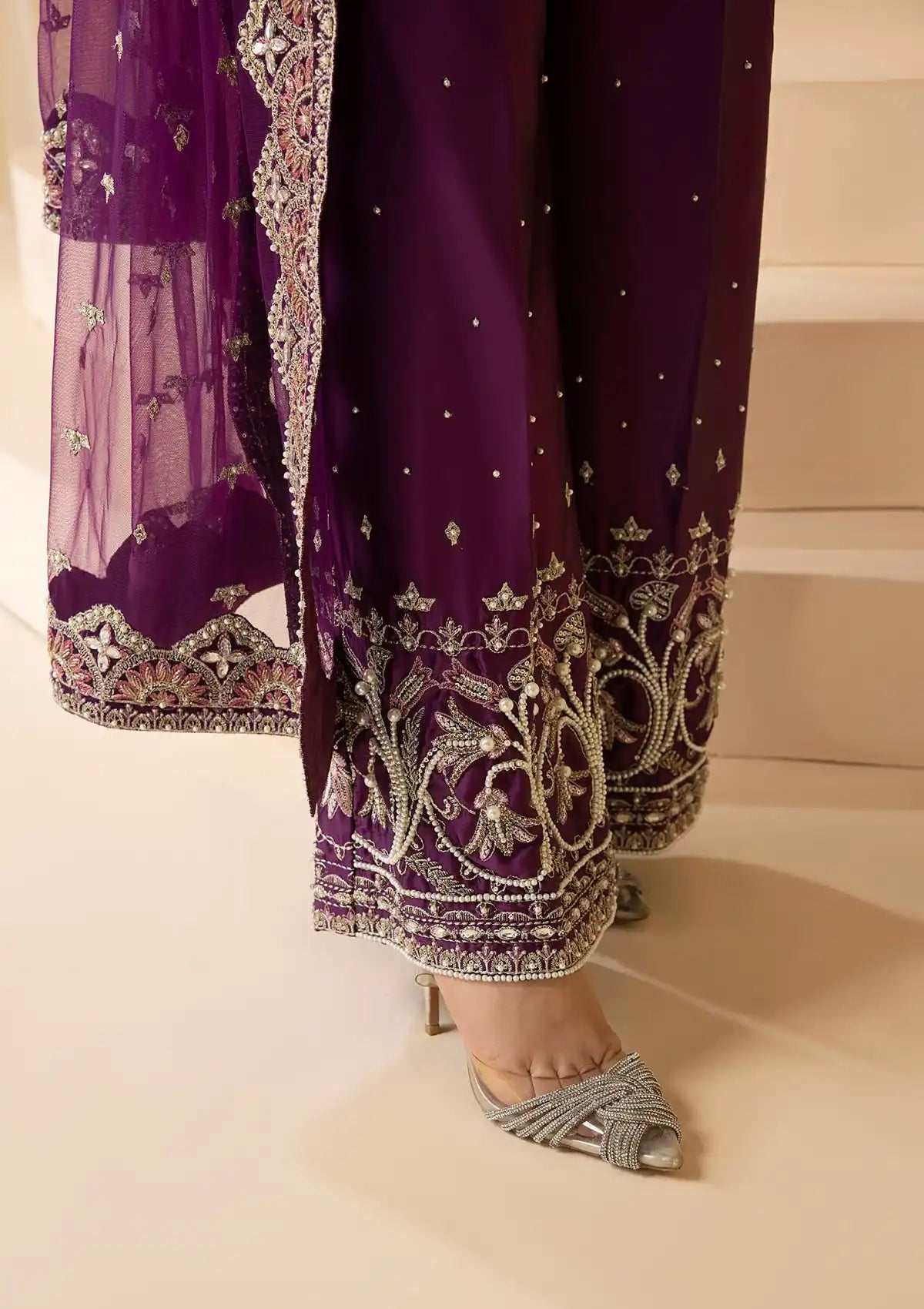 Nuriyaa Mystic Luxe Formal'23 HAZE - Mohsin Saeed Fabrics