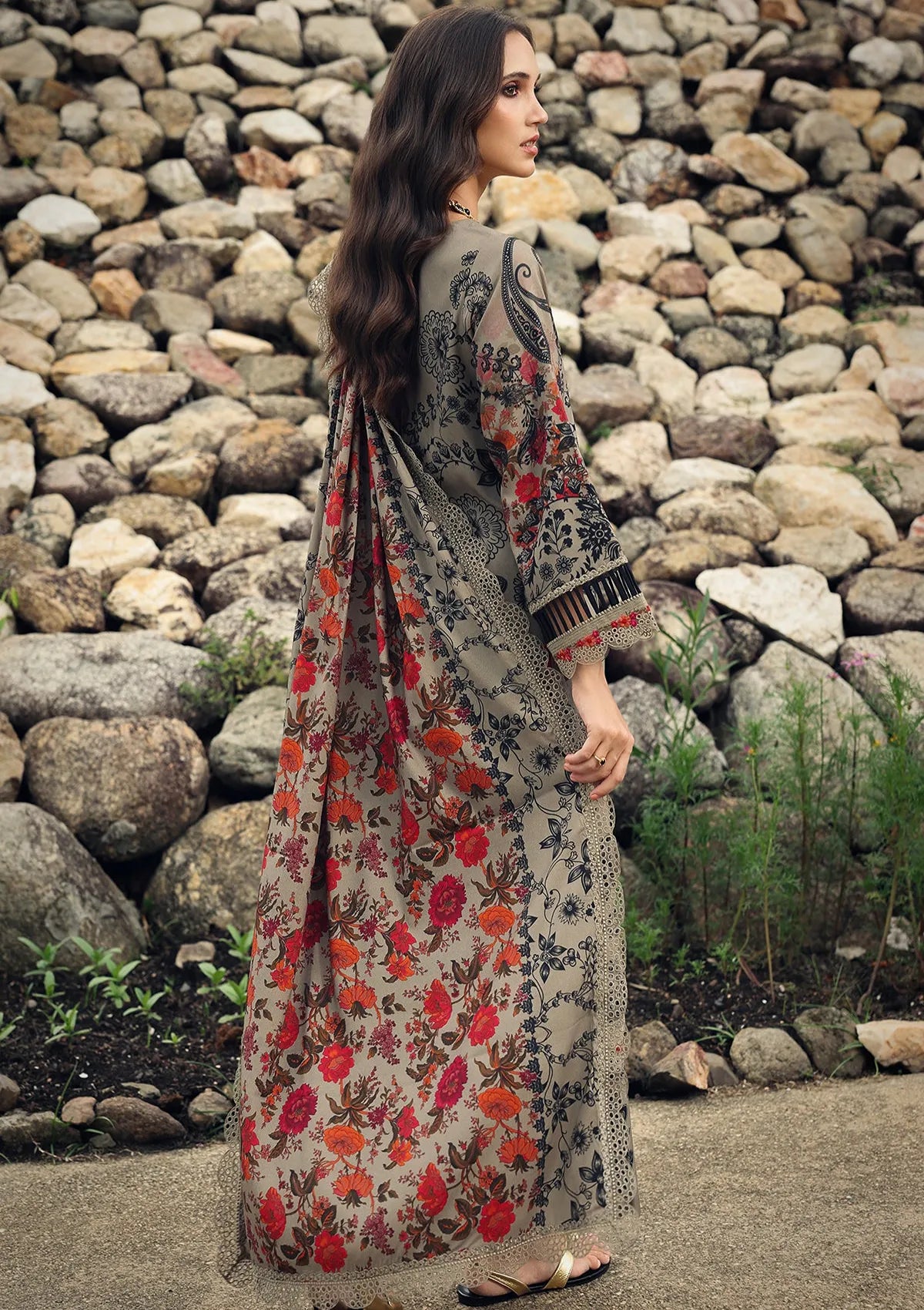 Charizma Combination Linen V-3'26 CCW-24