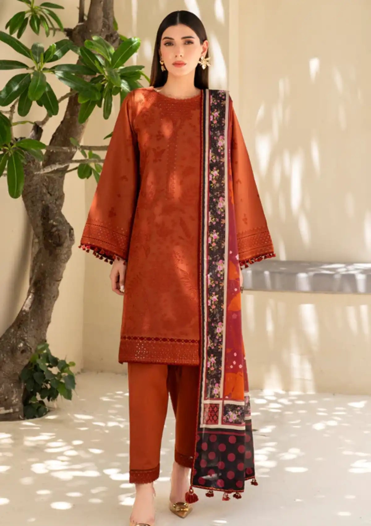 Jazmin Iris Eid Lawn'24 D-05 - Mohsin Saeed Fabrics
