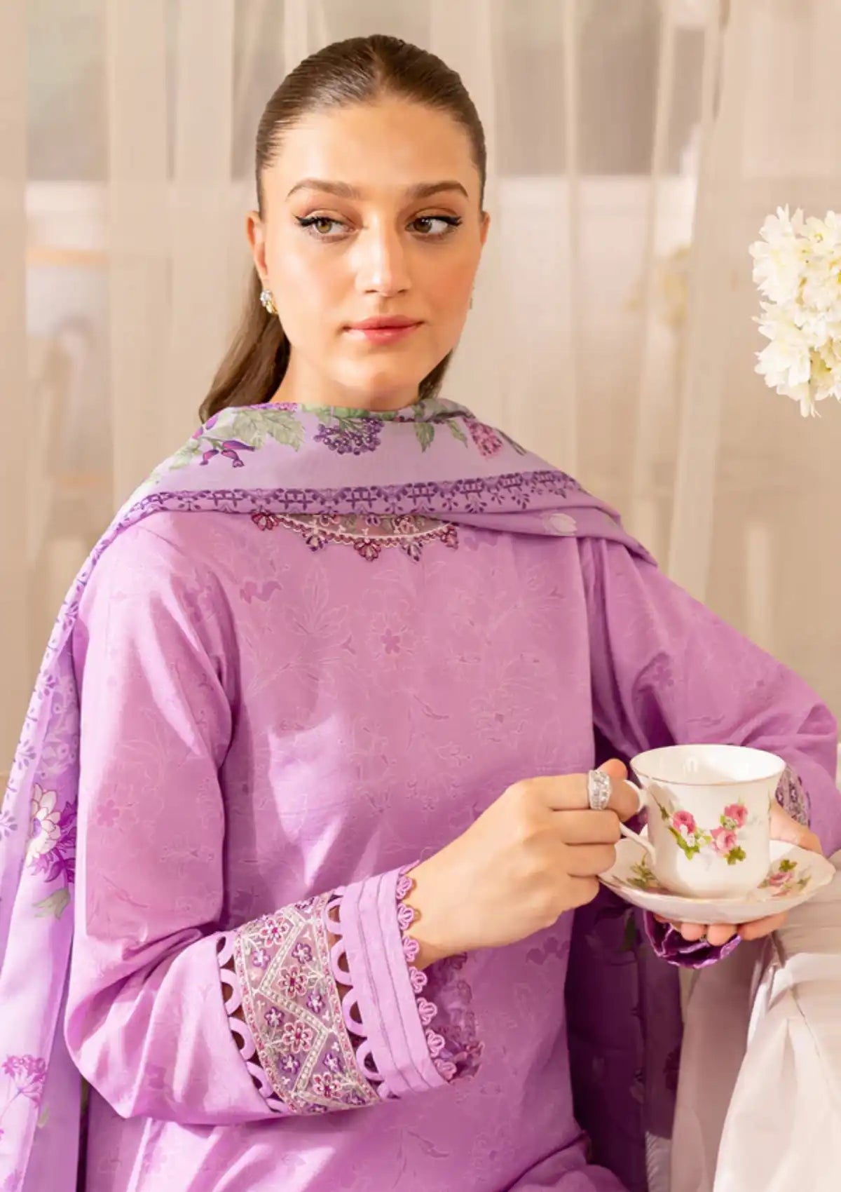 Farasha Seraya Emb Lawn'24 D-09 VIOLET - Mohsin Saeed Fabrics