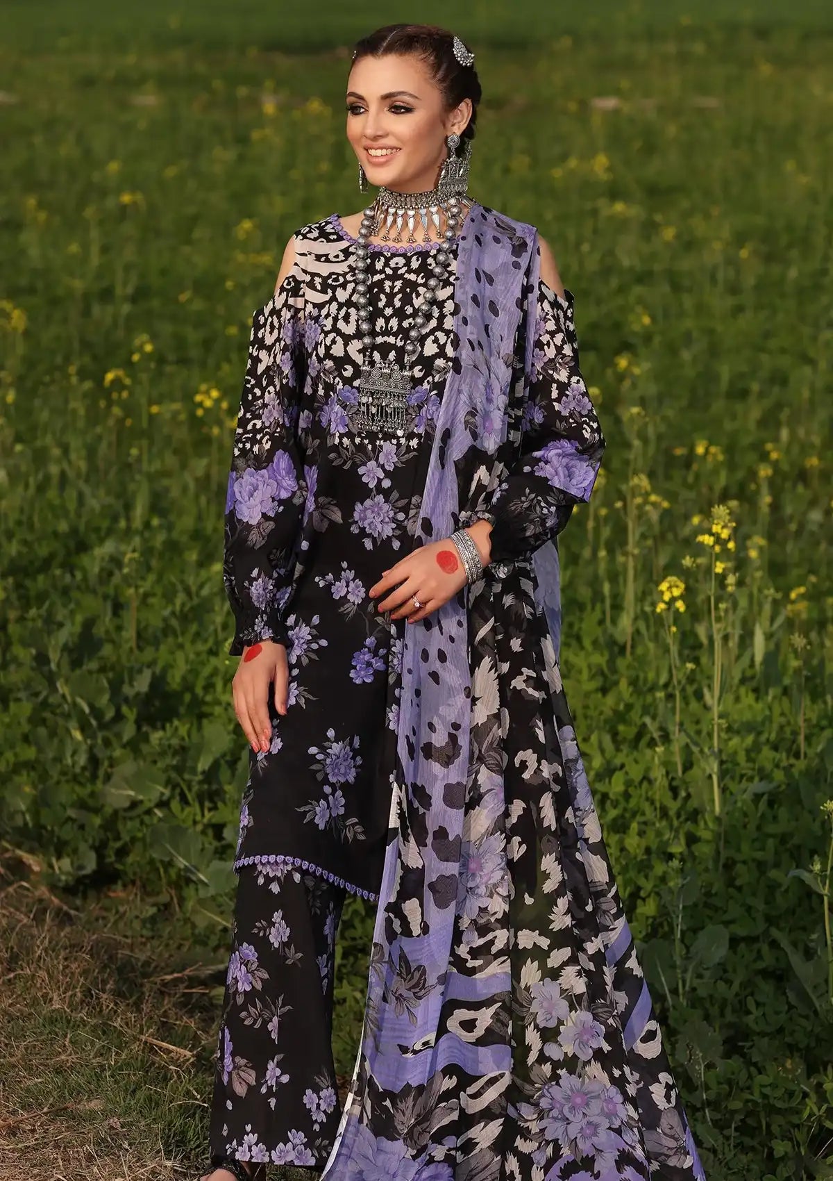 Charizma Signature Prints Lawn'24 SP4-08 - Mohsin Saeed Fabrics