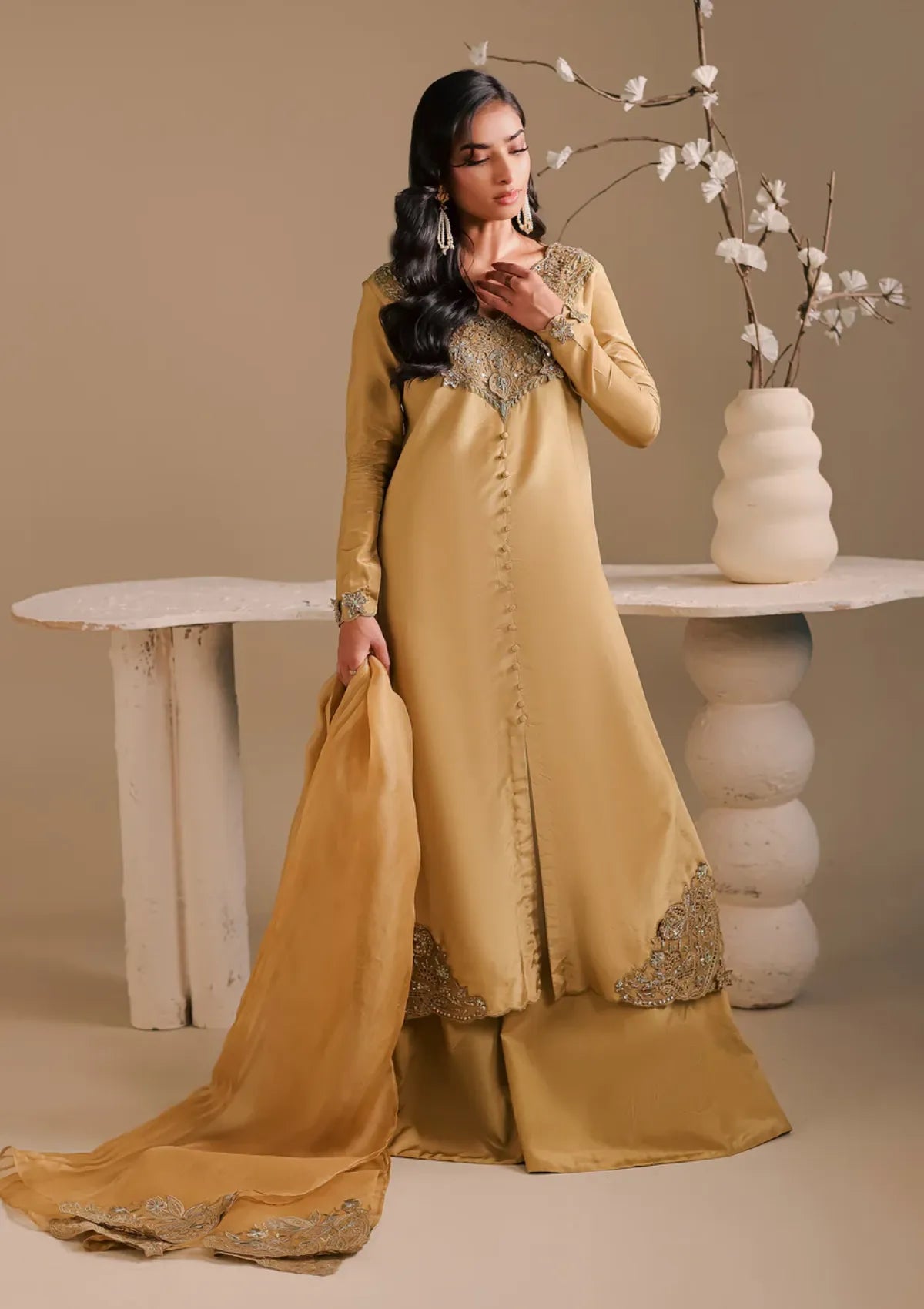 Maria Osama Khan Noir Bliss 2-26' D-04 Golden Ember