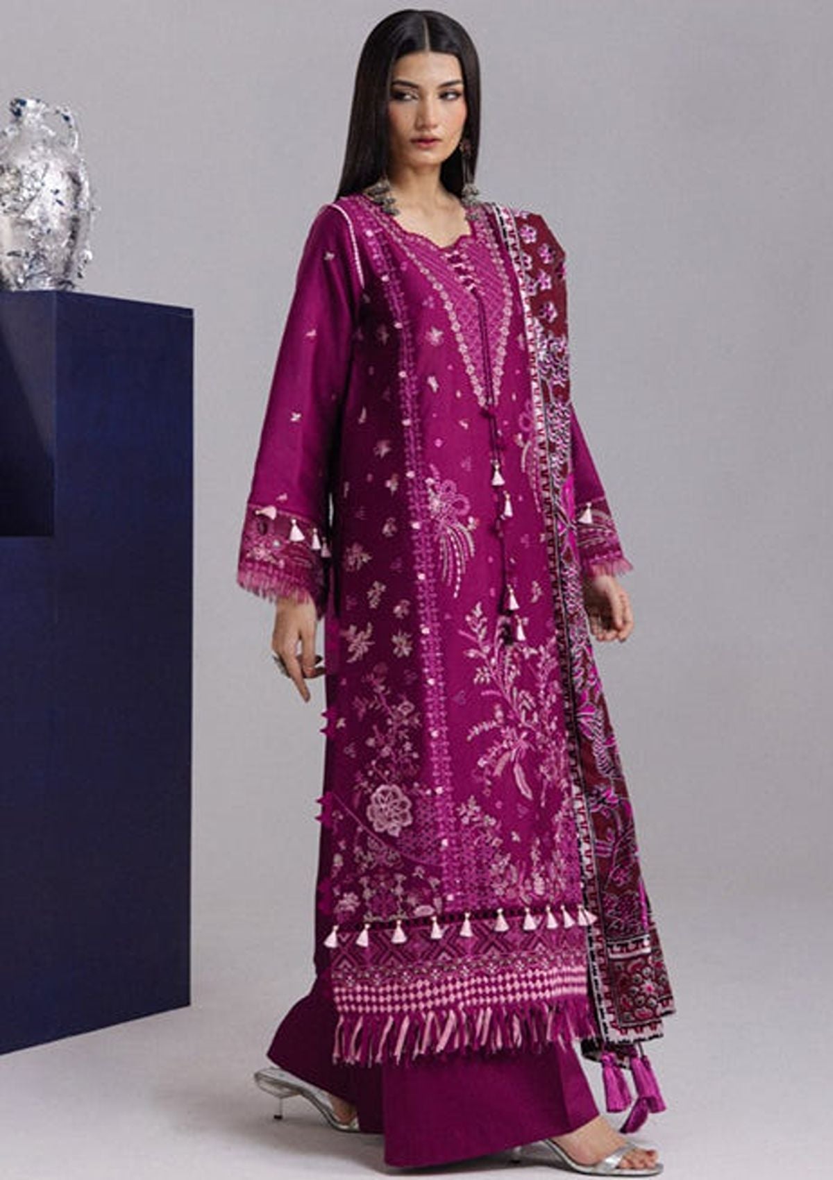 Parishay Panache Velvet'26 CHE-02