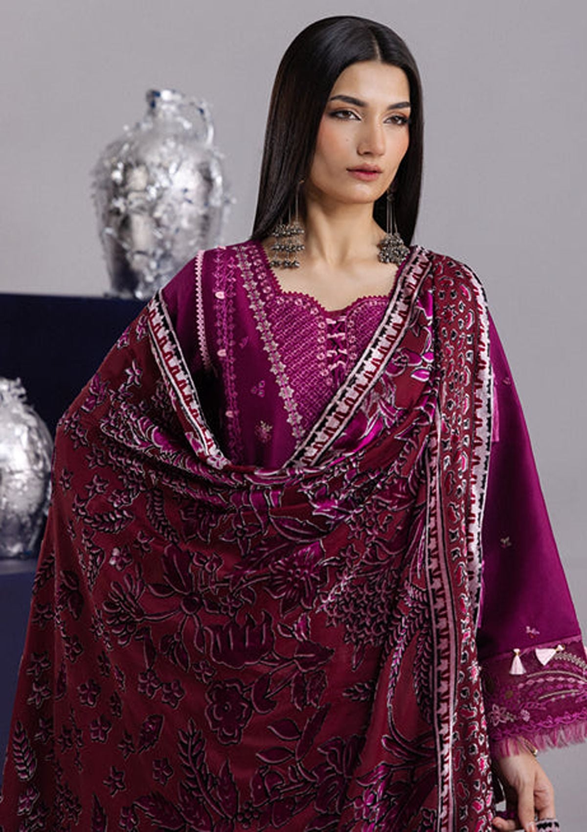 Parishay Panache Velvet'26 CHE-02