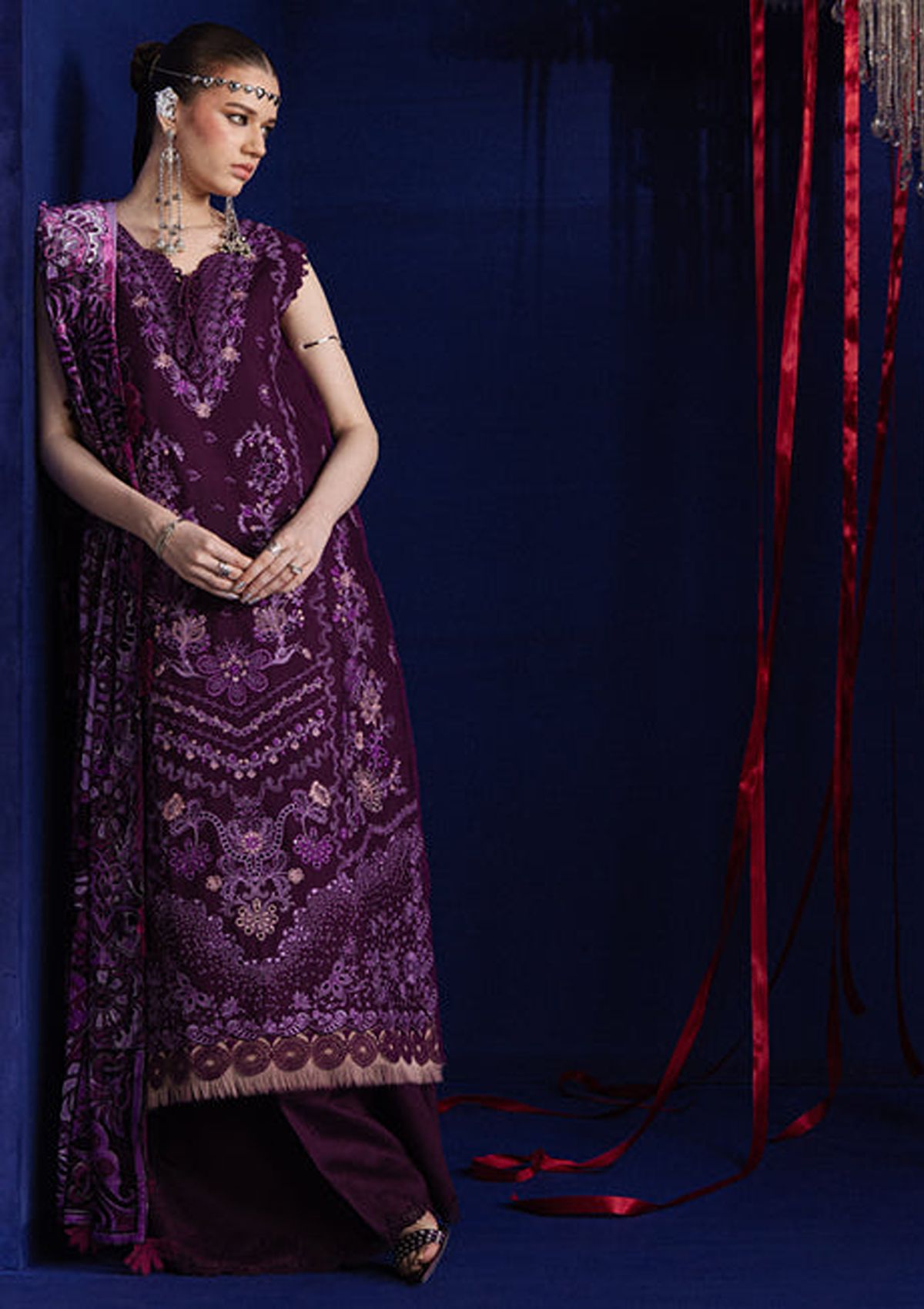 Parishay Panache Velvet'26 CHE-10