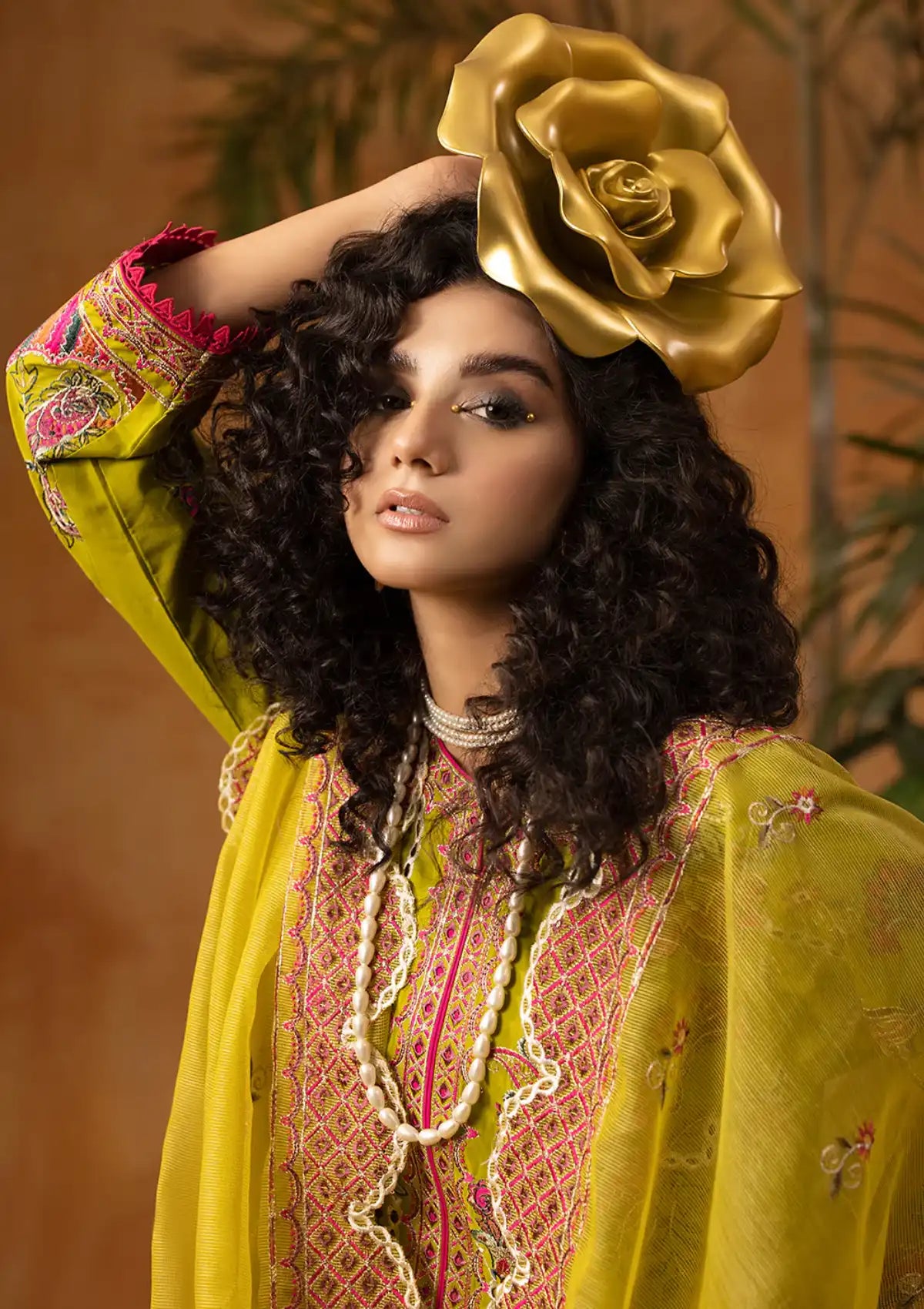 Phoolkenari By Shahjahan'24 SJ-24001 Pop Green - Mohsin Saeed Fabrics