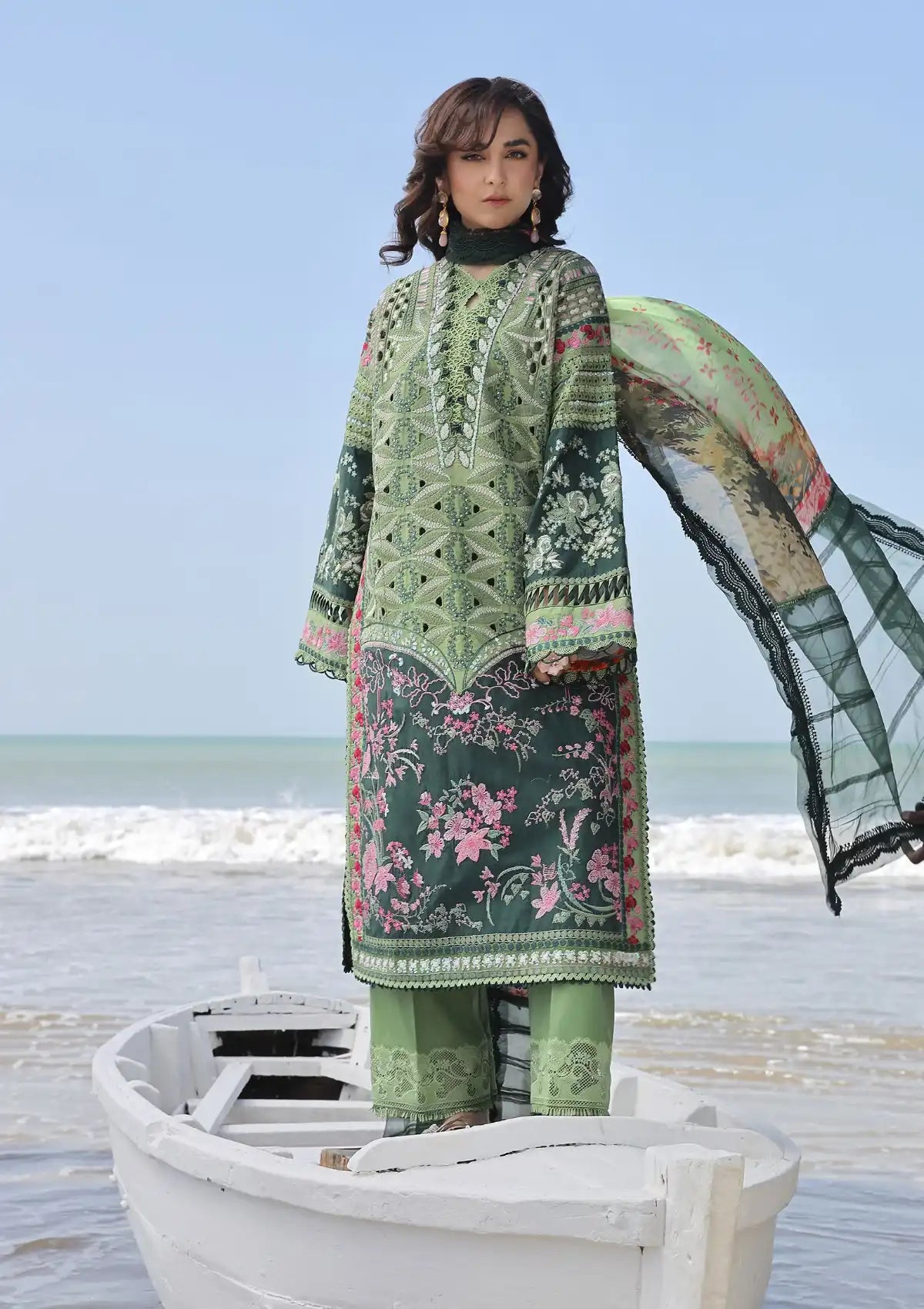 Maryam Hussain Luxury Lawn'24 D-01-GARDENIA - Mohsin Saeed Fabrics
