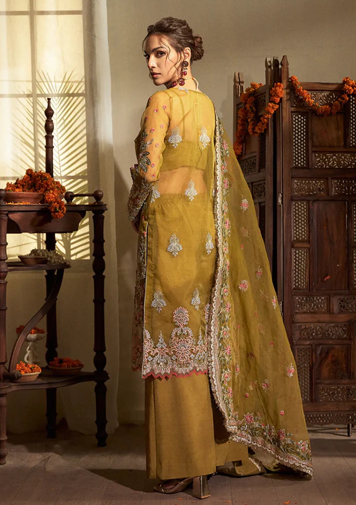 mohsin-saeed-fabrics-luxury-fashion-collection-daily-wear-wedding-and-formal-in-budget-This-product-is-from-fabiha-fatima-mehar-o-maah-festive25-d-01-amber-is-available-on-Mohsin-saeed-fabrics-website.