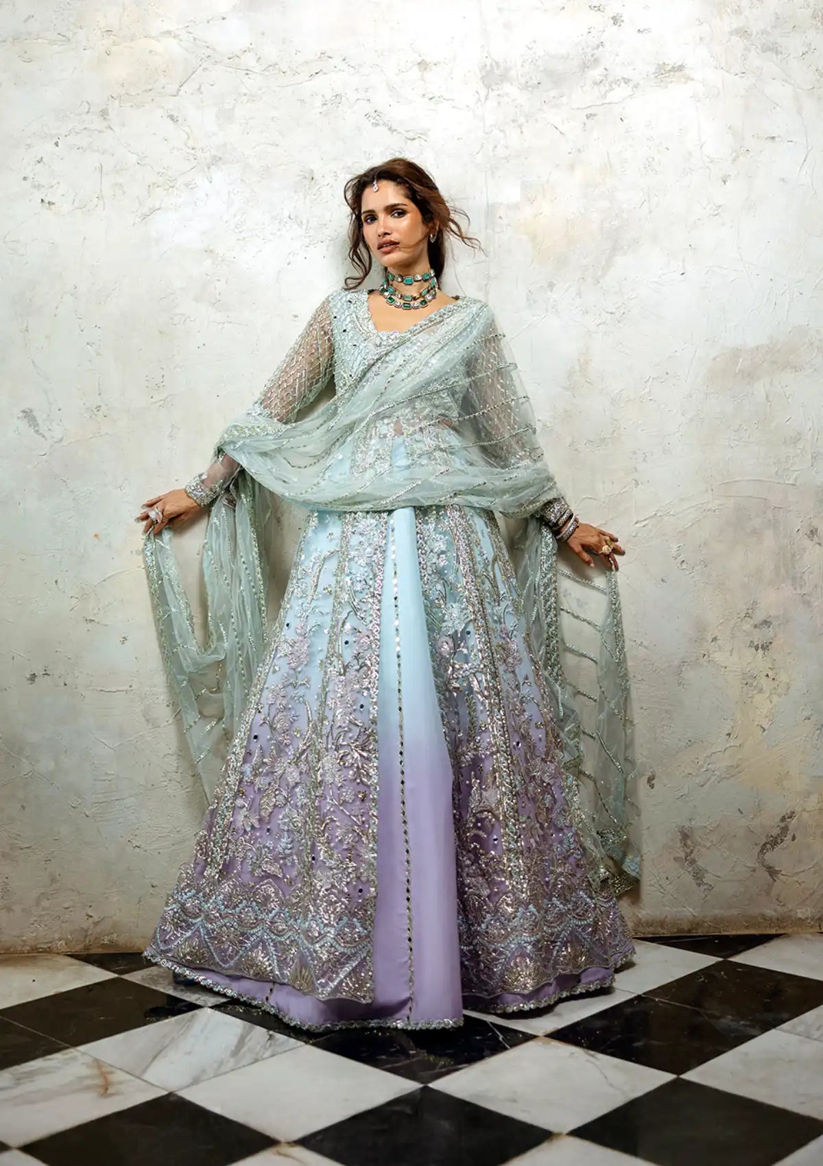 Mushq Stardust Wedding'25 D-08 Silver Screen