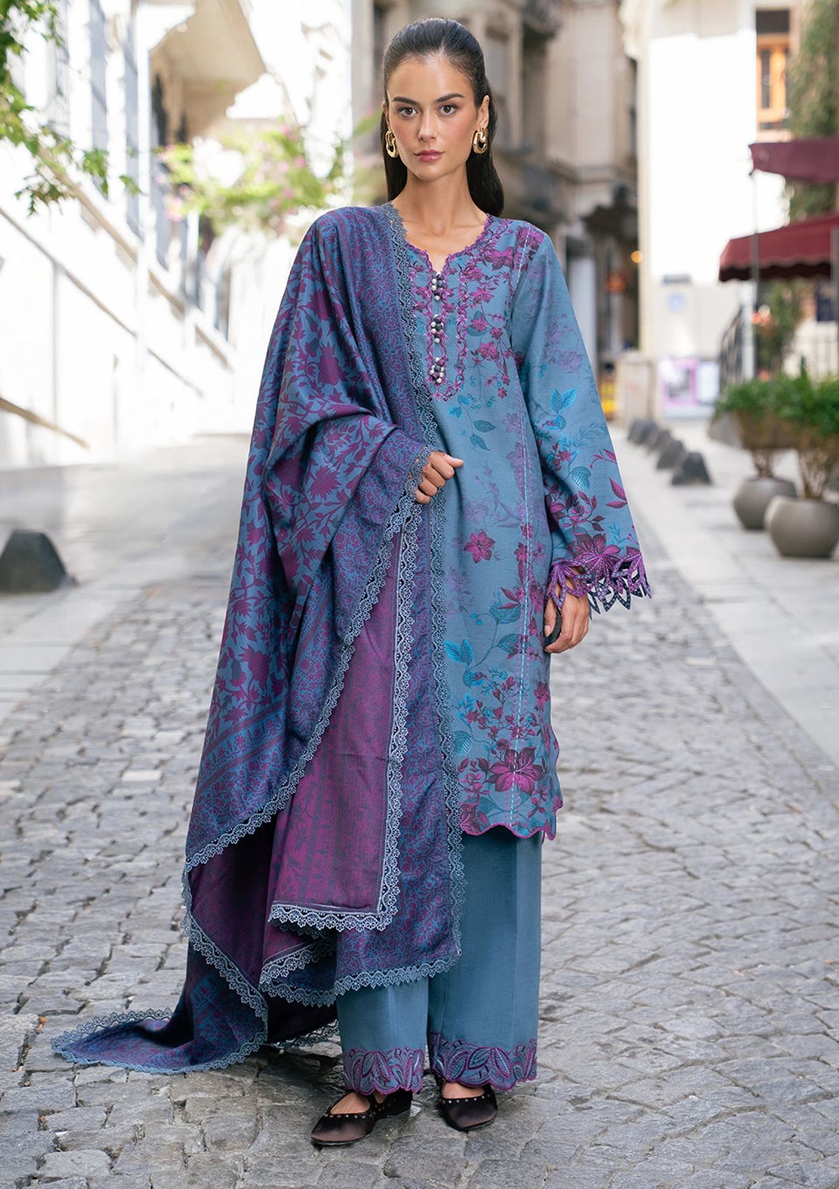 Rang Rasiya Meet Me In Istanbul'26 WSL-01 Skye