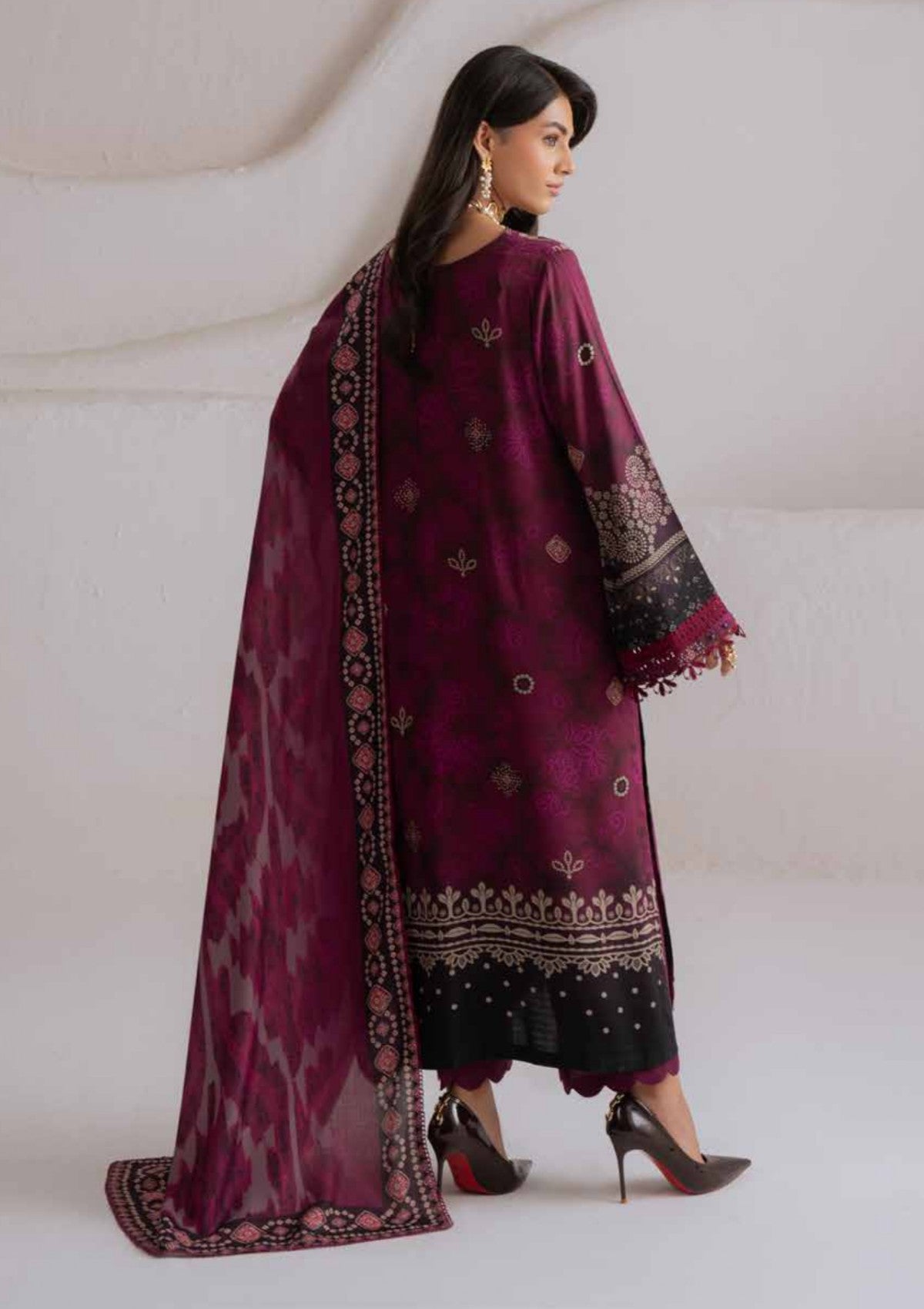Nureh Signature Prints'26 SP-216