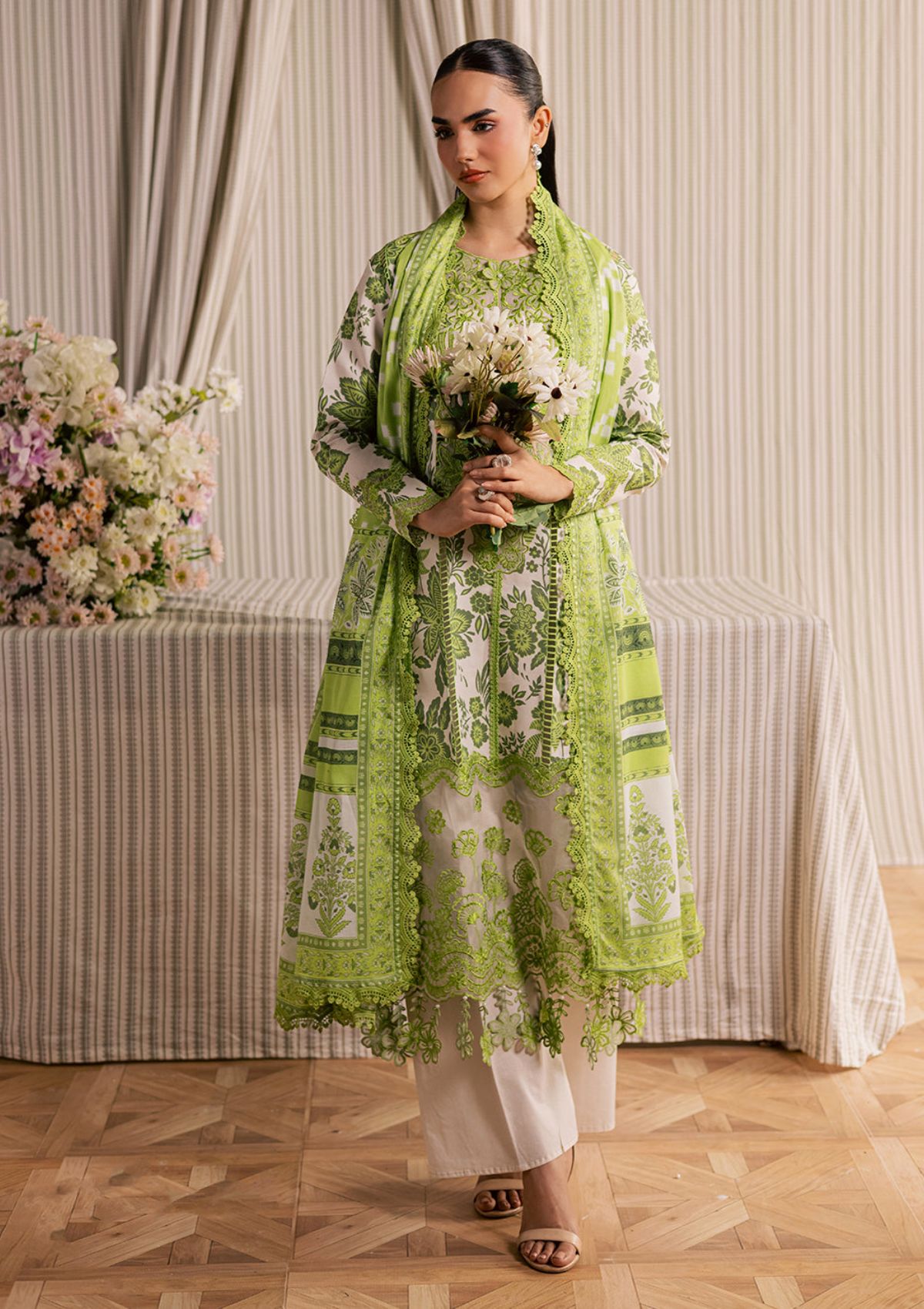 mohsin-saeed-fabrics-is-selling-online-and-in stores-Luxury-daily-wear-wedding-wear-formal-wear-in-budgeted-price-This-product-is-from-mahnur-afsana-lawn26-al-03is-available-on-Mohsin-saeed-fabrics-website.