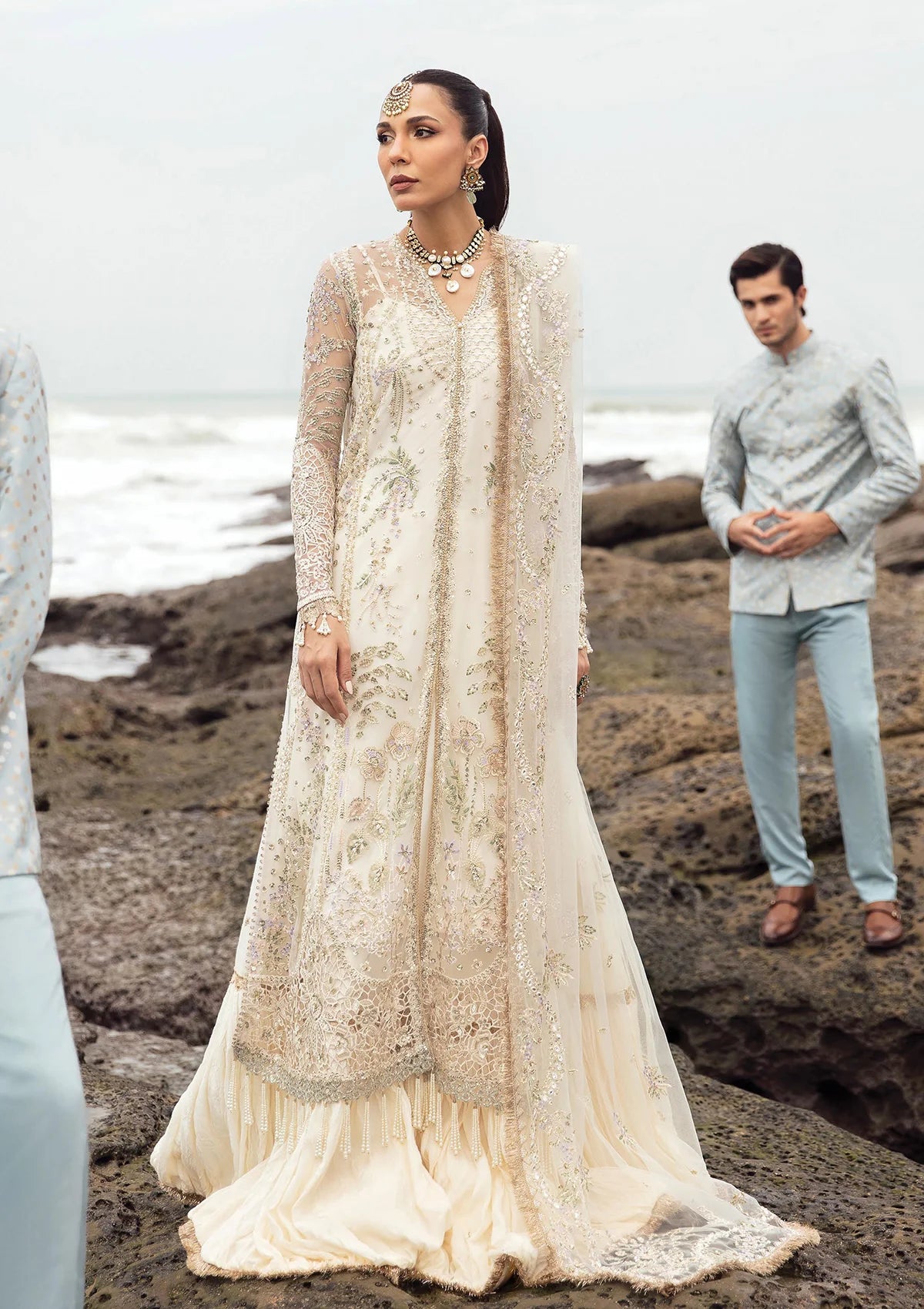Afrozeh Dastanngoi Wedding Formal'24 AWE-10 SHUGUFTA