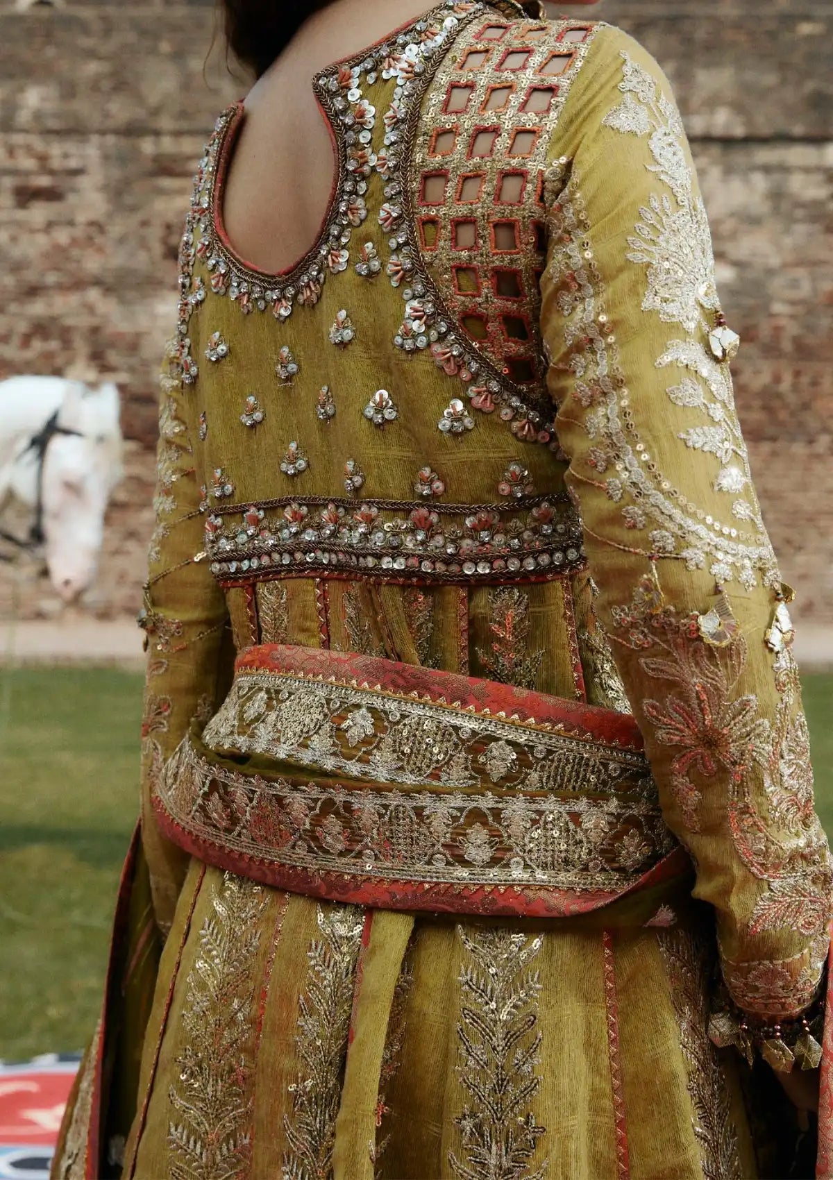 Hath Kahani By Laj Winter Formal'24 VL-06 ZEEBA
