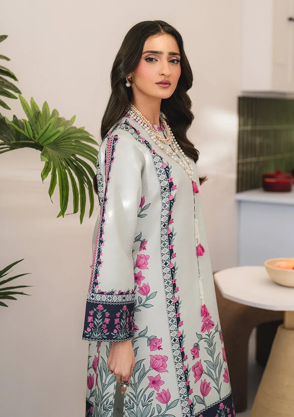 mohsin-saeed-fabrics-affordable-luxury-outfits-for-daily-formal-and-wedding-wear-This-product-is-from-alizeh-essentials-lawn25-af-pl-6056-is-available-on-Mohsin-saeed-fabrics-website.