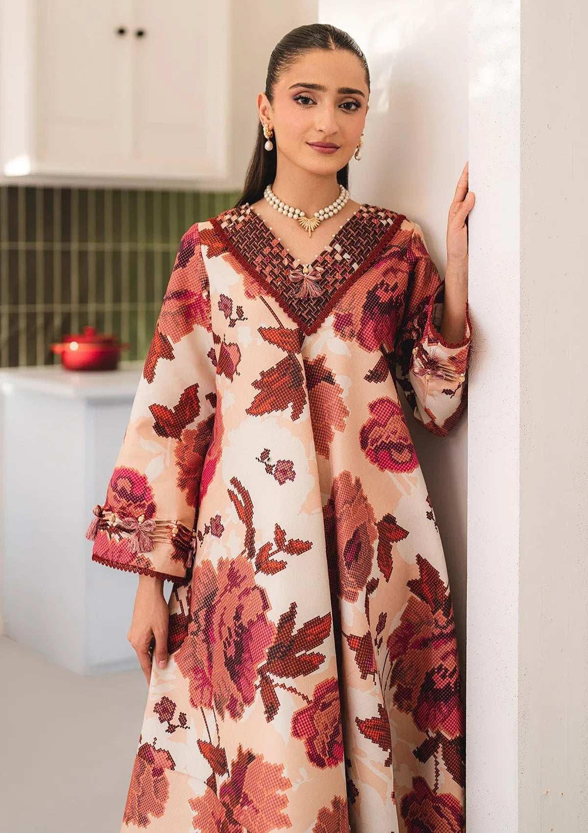mohsin-saeed-fabrics-affordable-luxury-outfits-for-daily-formal-and-wedding-wear-This-product-is-from-alizeh-essentials-lawn25-af-pl-6061-is-available-on-Mohsin-saeed-fabrics-website.