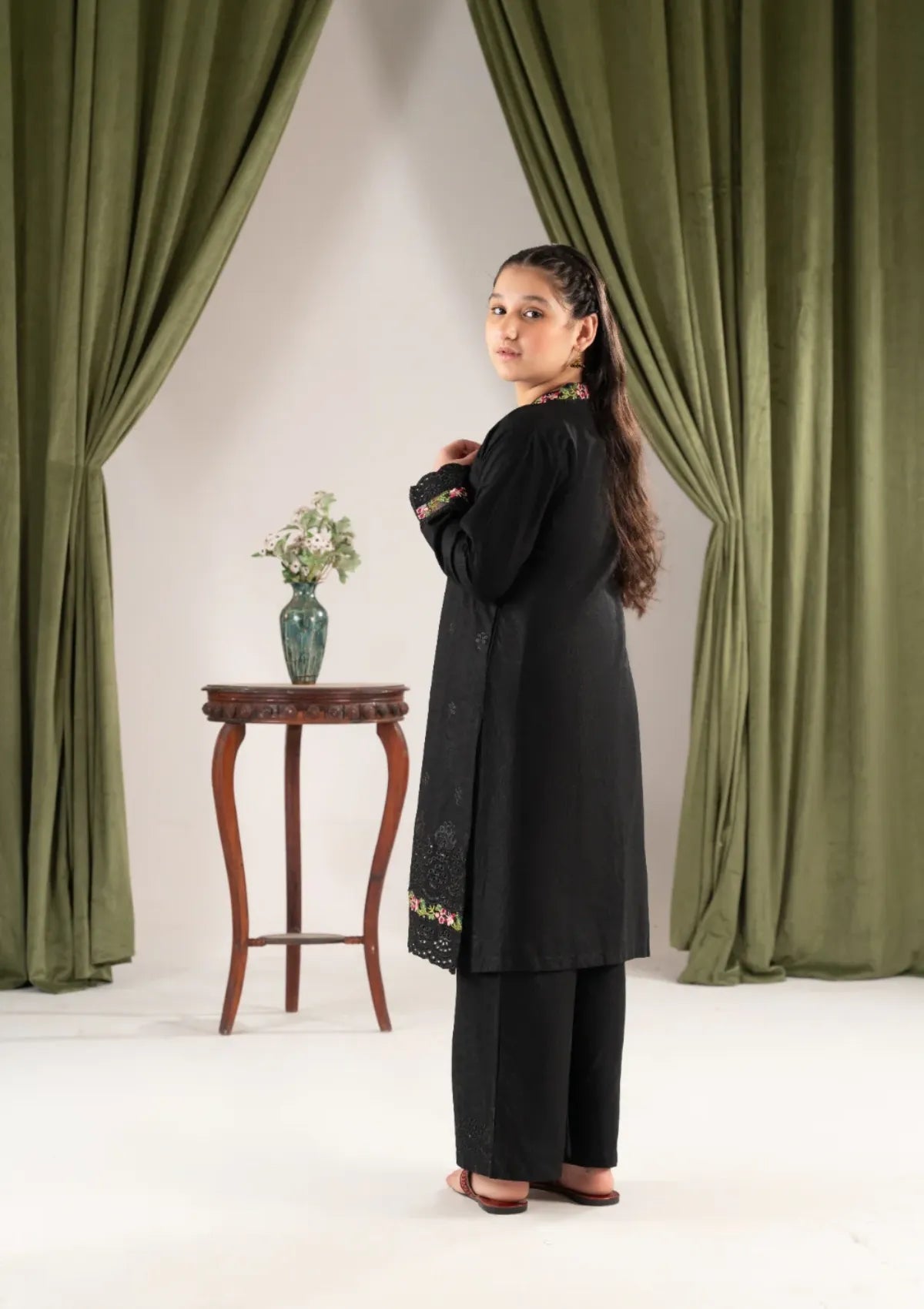 Kids Casual By Khayat Round - Winter