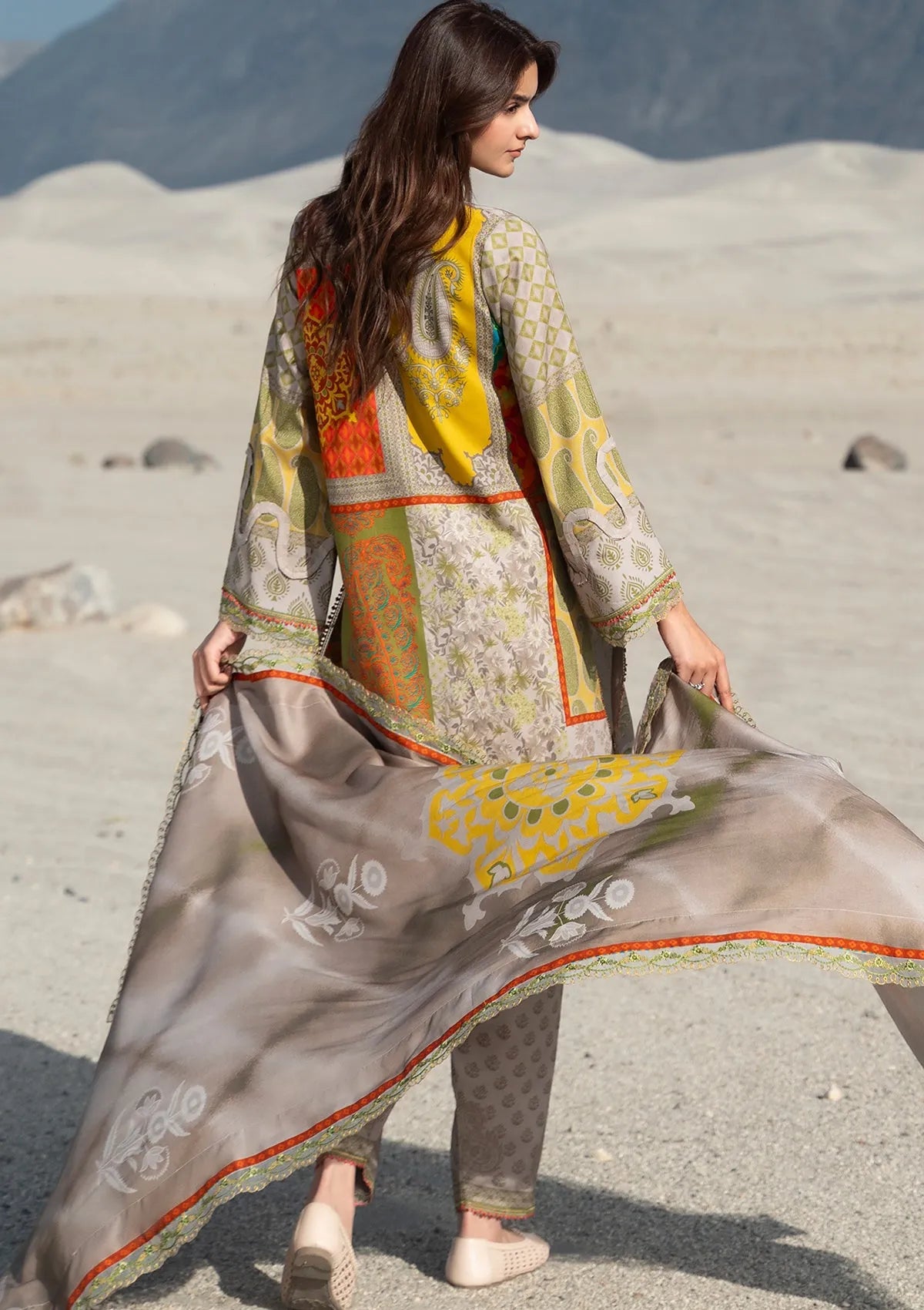 Charizma Combination Linen V-3'26 CCW-19