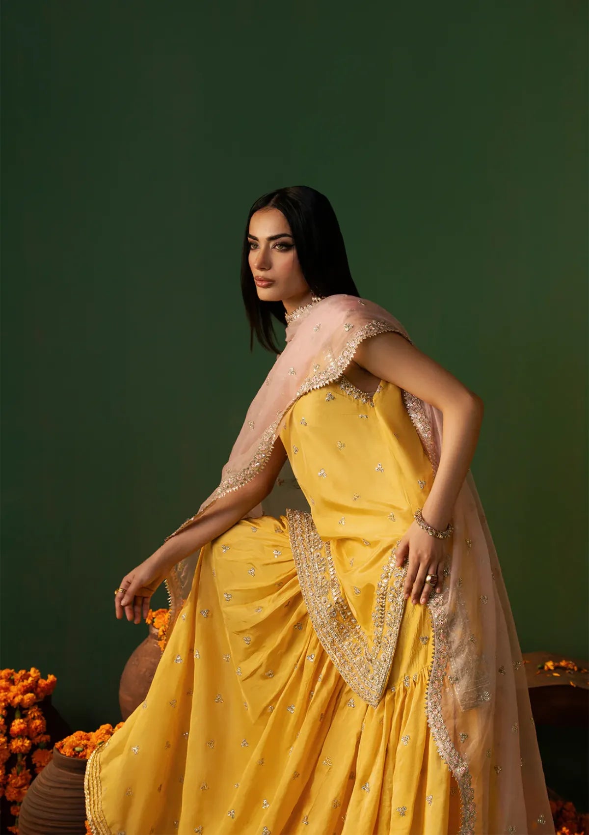 Soie Lyra Formals'25 D-01 Mahay