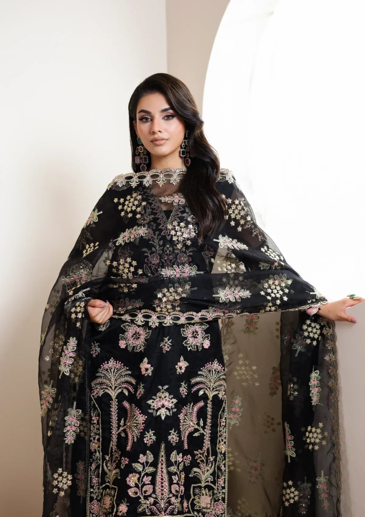Waresha Naqsh-E-Naaz Formal'25 WB-08 DASTAAN