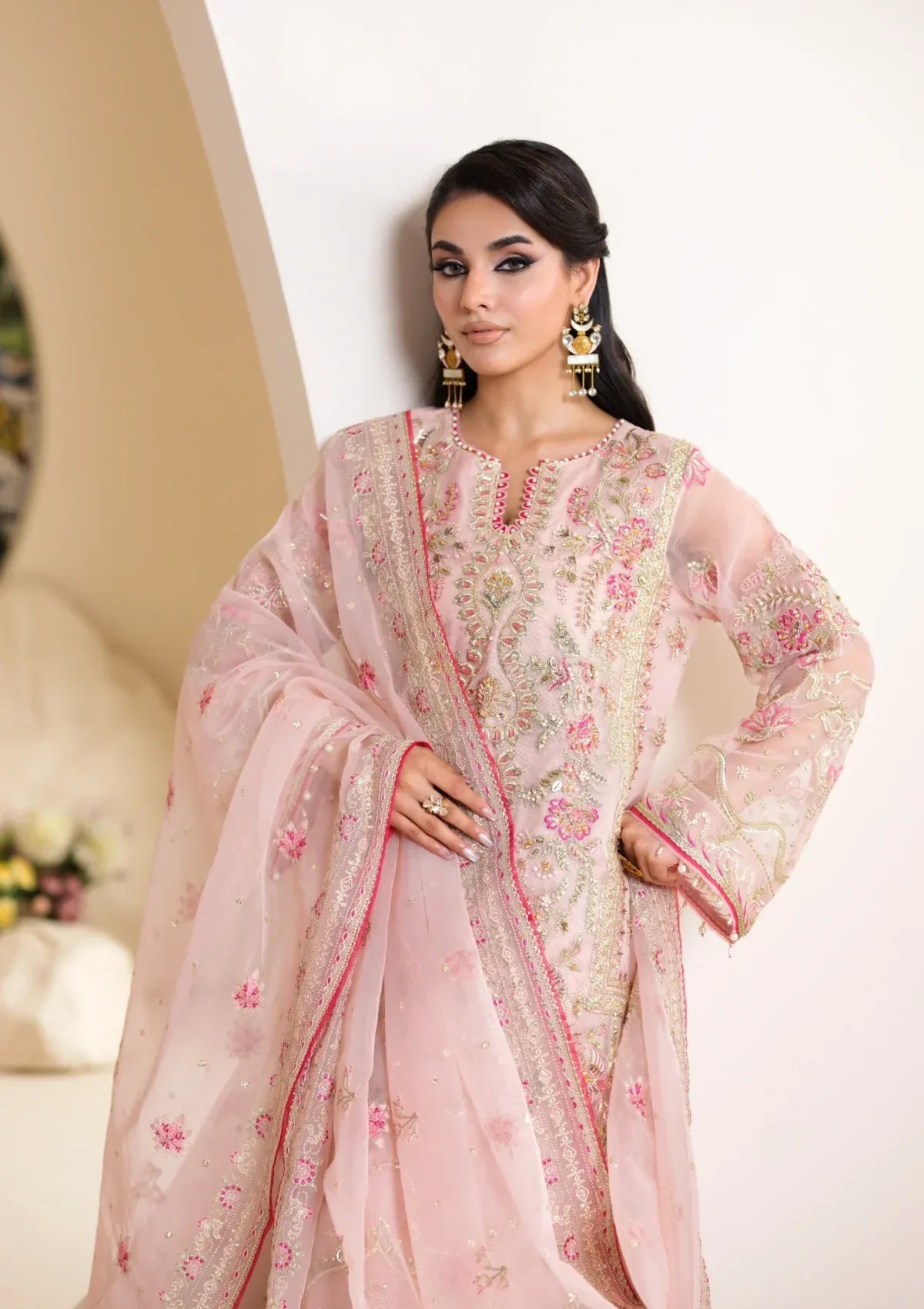 Waresha Naqsh-E-Naaz Formal'25 WB-05 SHIZA