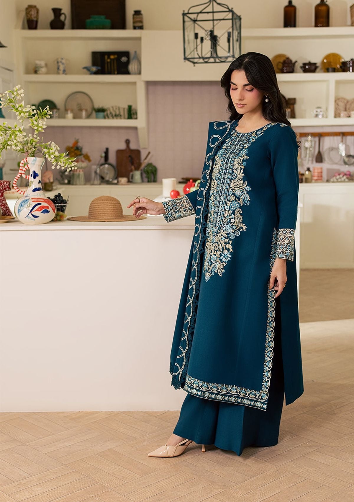 Mahnur Fiona Winter'26 FI-07