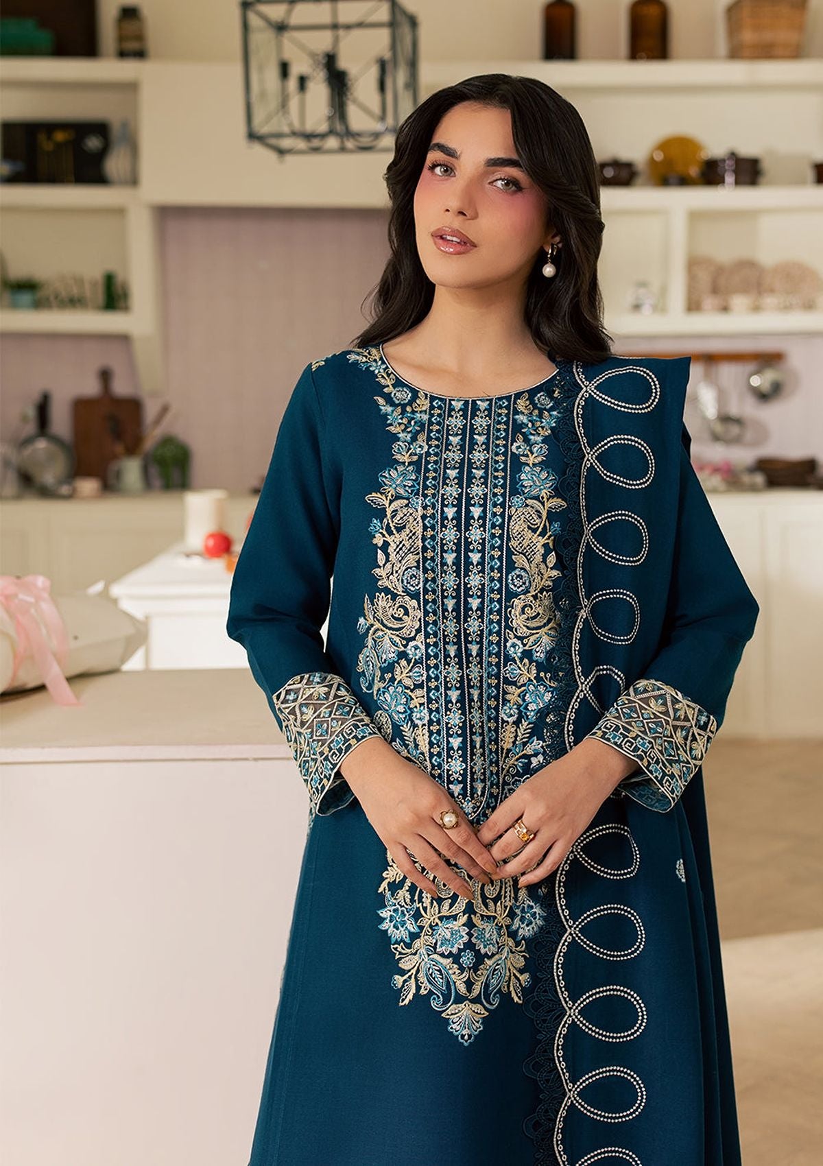 Mahnur Fiona Winter'26 FI-07