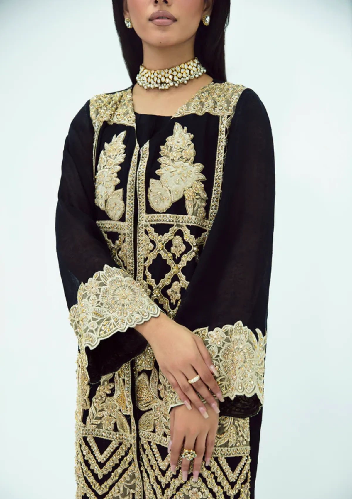 mohsin-saeed-fabrics-is-selling-online-and-in stores-Luxury-daily-wear-wedding-wear-formal-wear-in-budgeted-price-This-product-is-from-sidra-fahad-noor-e-jahan-luxury-formal25-sf-272-is-available-on-Mohsin-saeed-fabrics-website.
