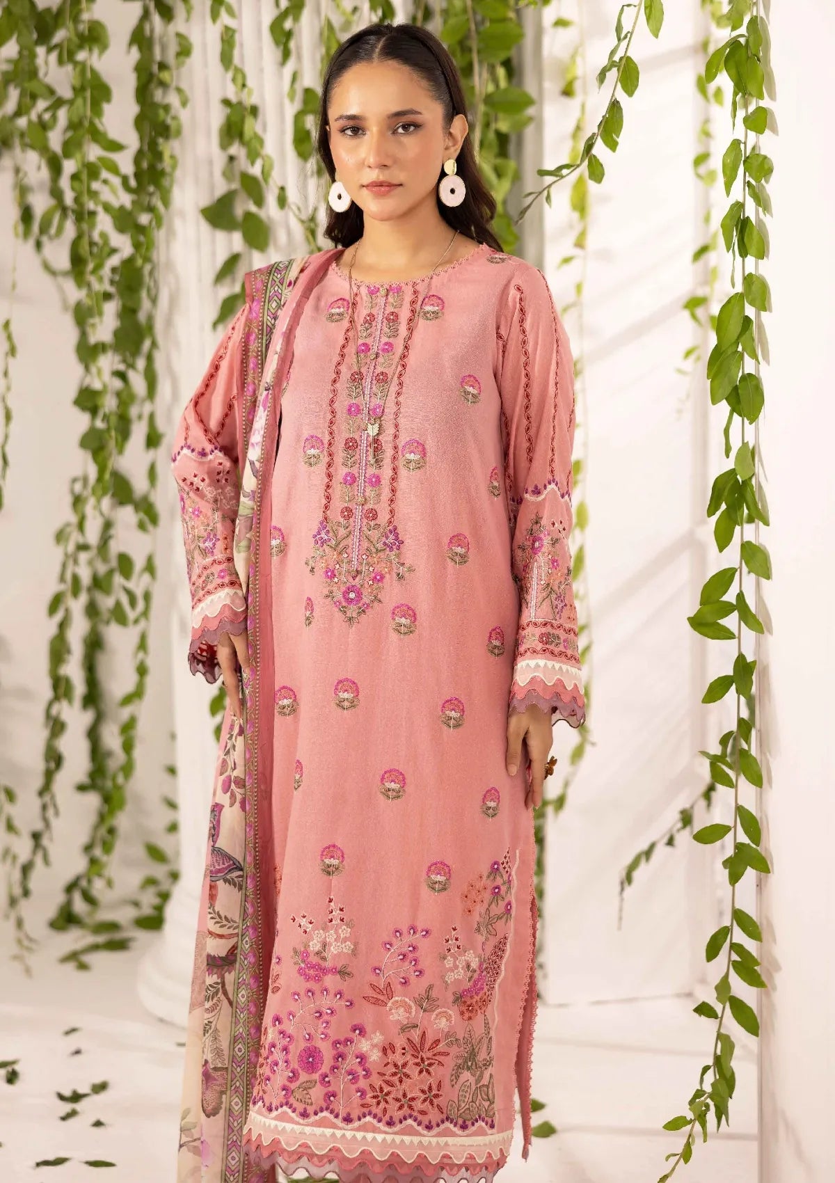 Khoobsurat Signature Karandi'25 SK-04