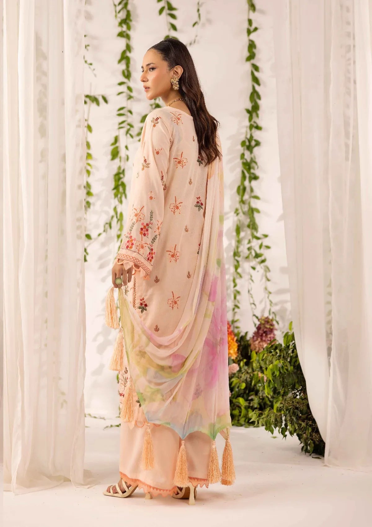 Khoobsurat Signature Karandi'25 SK-06