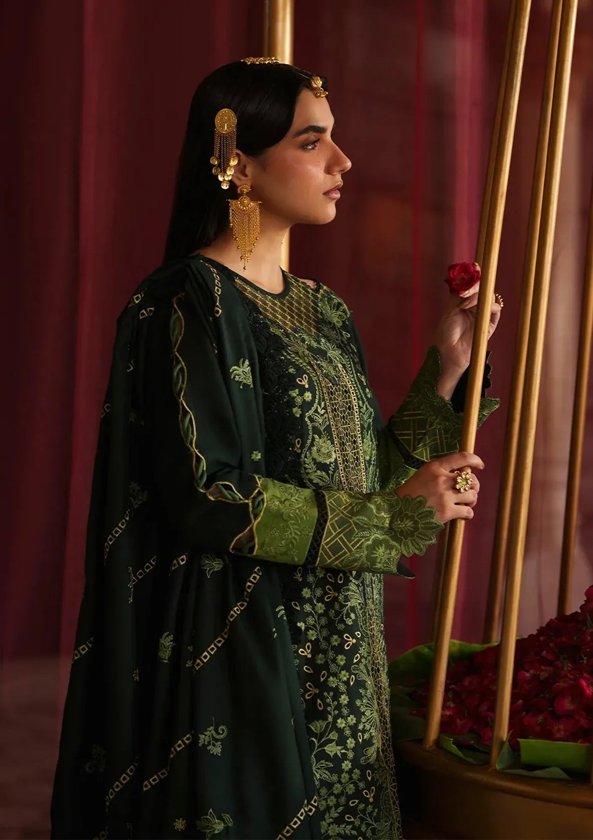 Mahnur Mastani Luxury Winter '26 MS-02