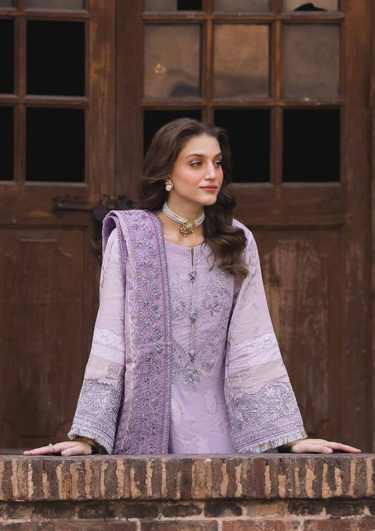 Nureh Maya Jacquard'24 NJ-99