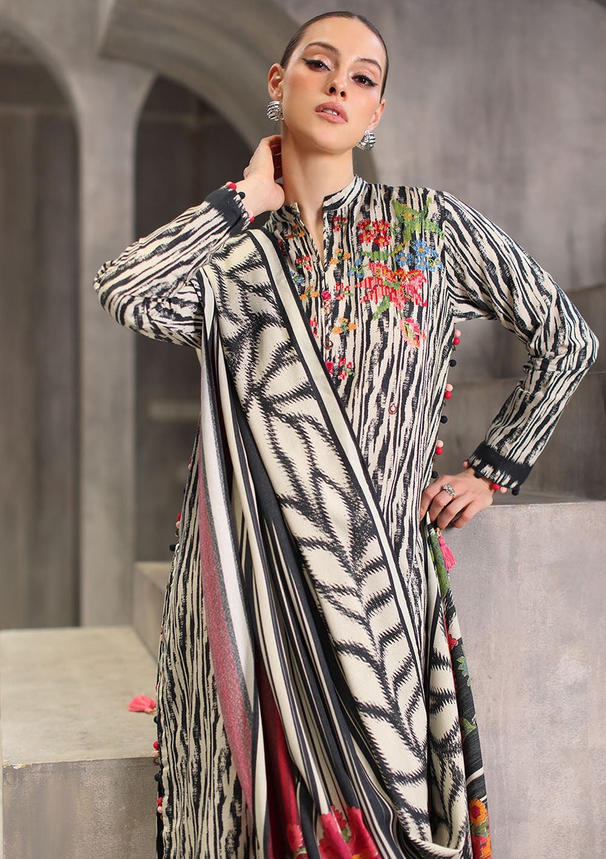 Gul Ahmed Emb Printed Karandi'26 AY-62010