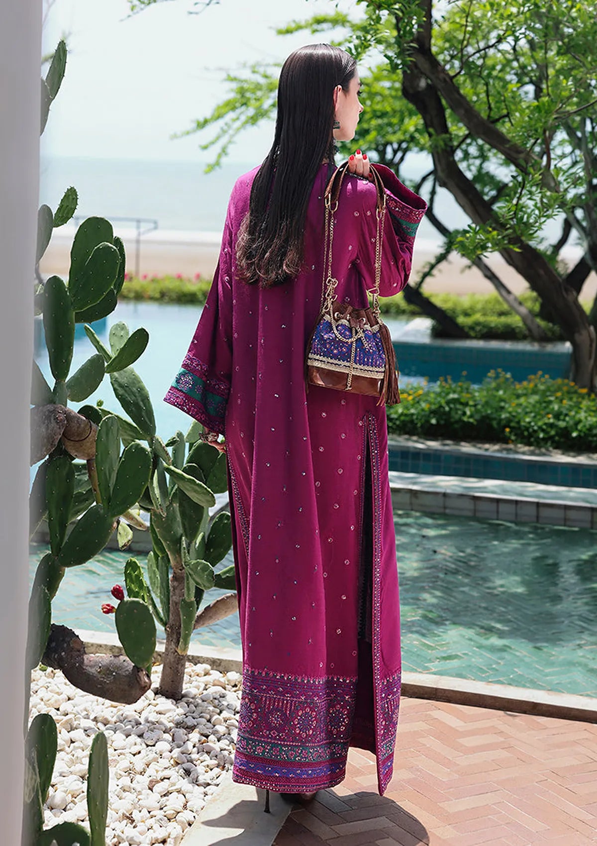 Mushq Nuvera Raw Silk’26 -Reina Rouge