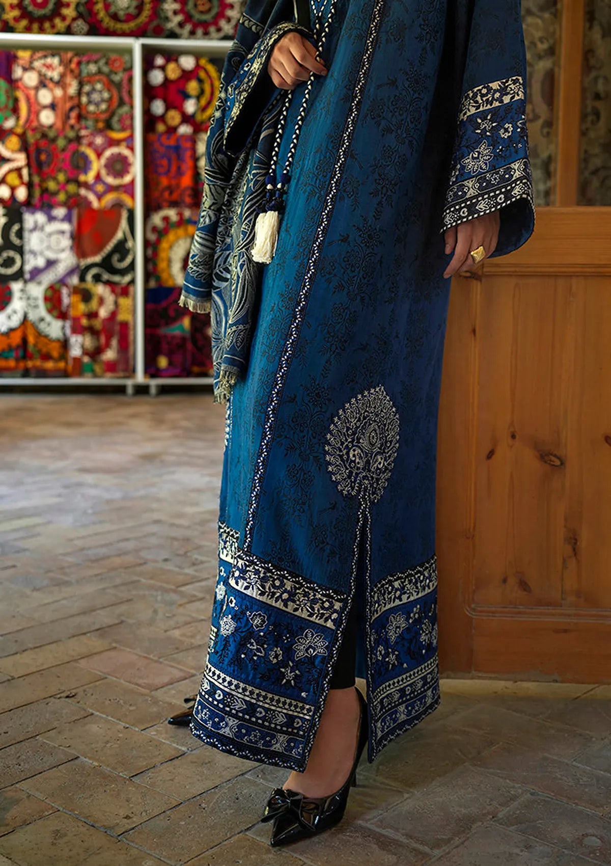 Mushq Broadway Winter'26 D-07 Sapphire Sultana