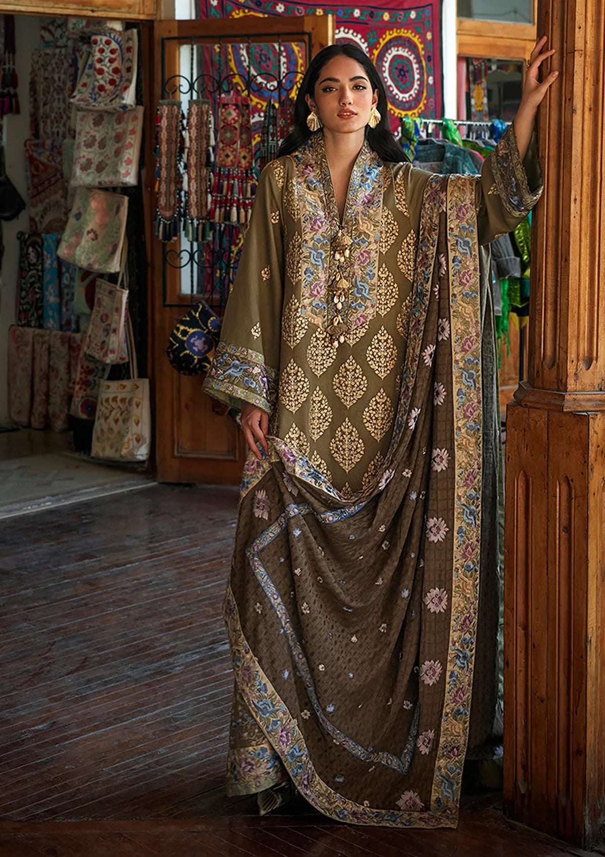 Mushq Broadway Winter'26 D-12 Silk Road