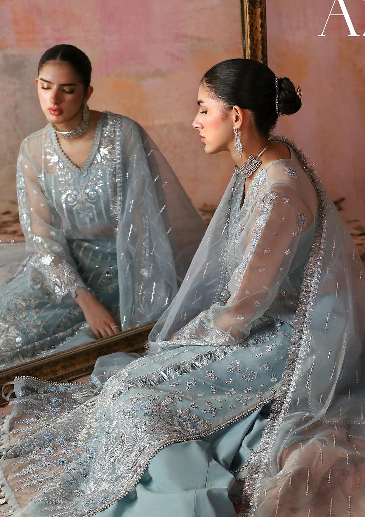 Tara By Sardinia Festive'24 SR-05 AZURE