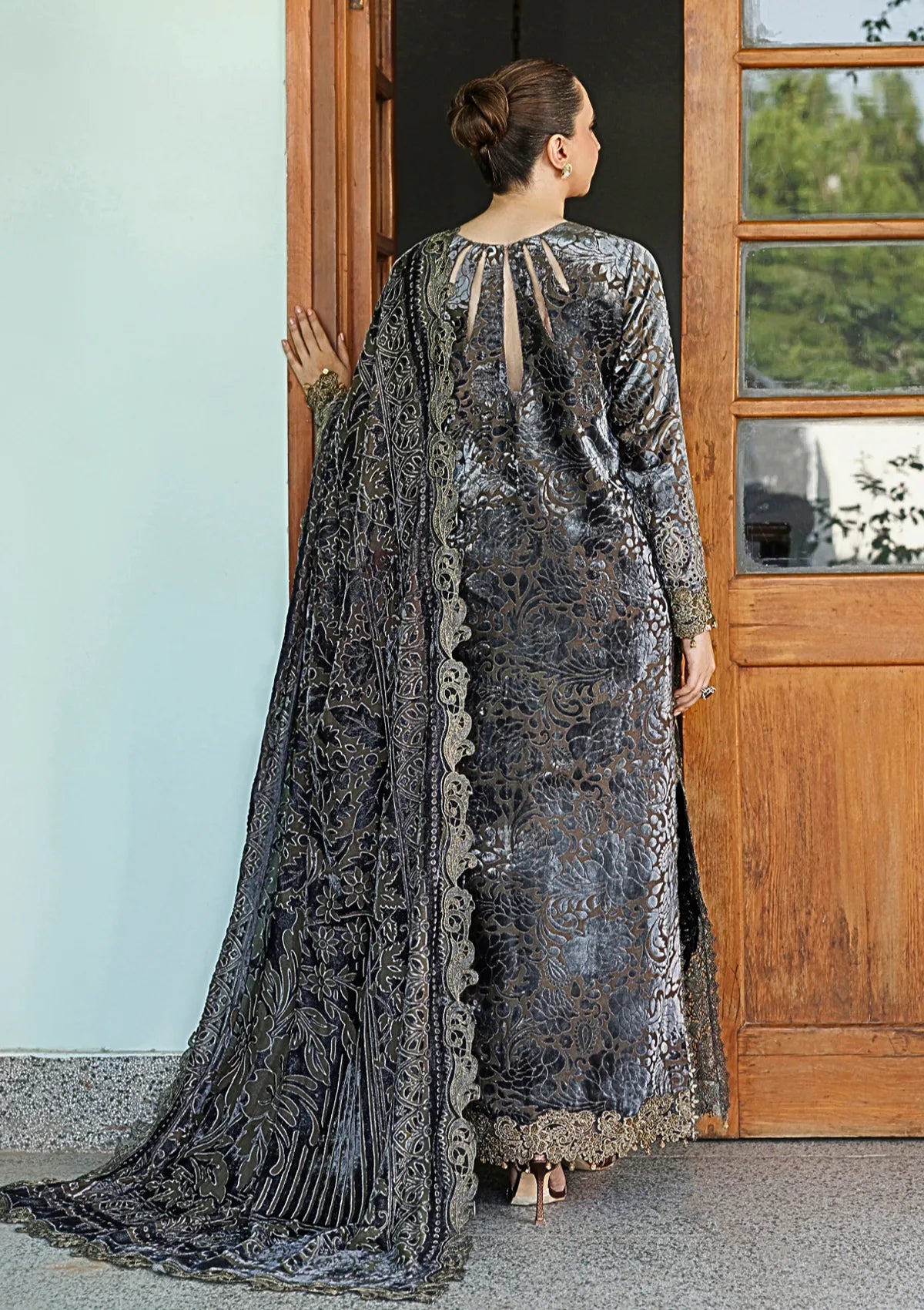 Asifa & Nabeel Plush Luxury Winter'26 WLXU-05 Magnolia