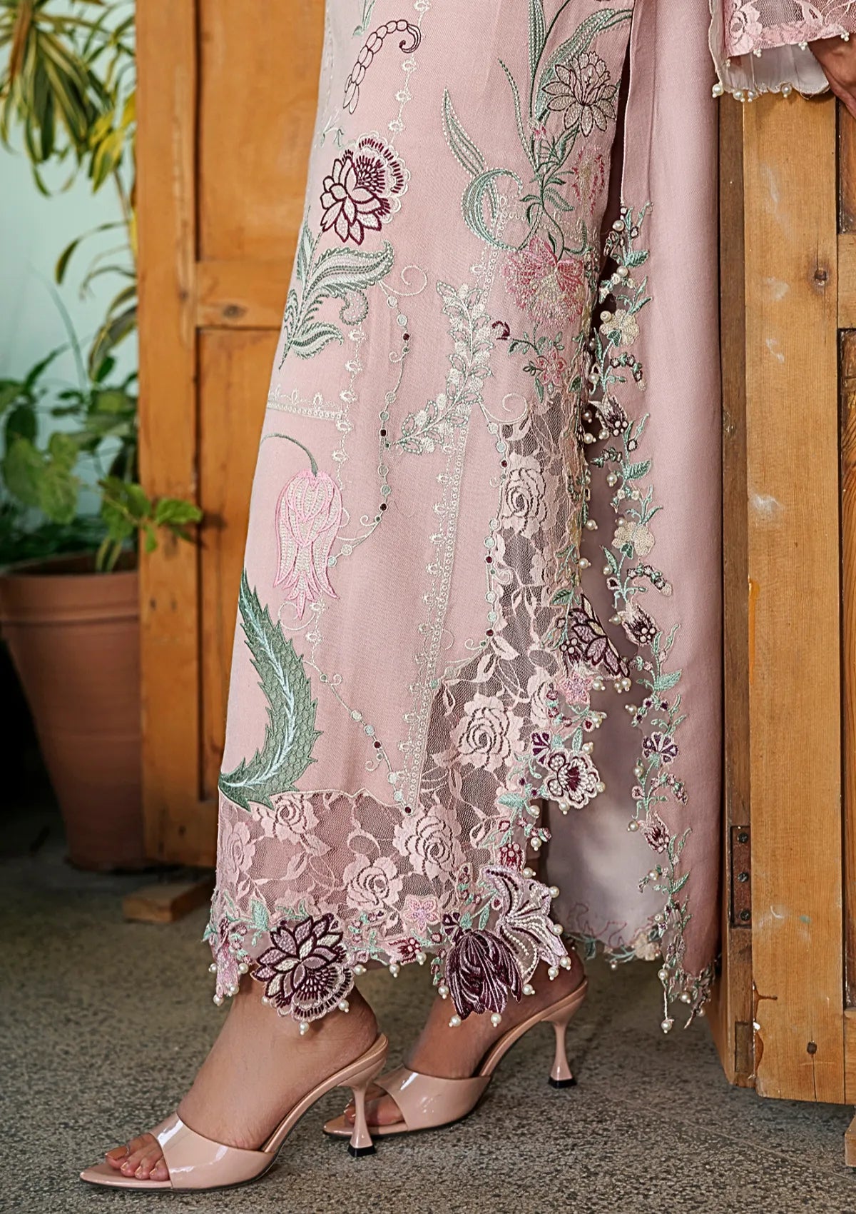Asifa & Nabeel Plush Luxury Winter'26 WLXU-07 Winter Rose