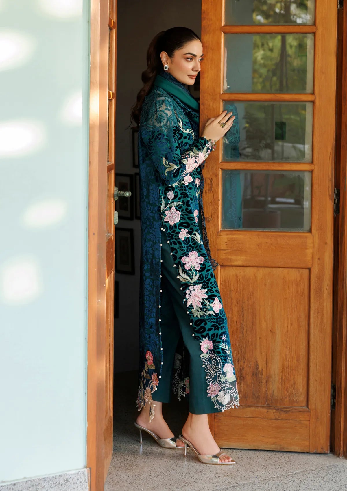 Asifa & Nabeel Plush Luxury Winter'26 WLXU-08 Belle