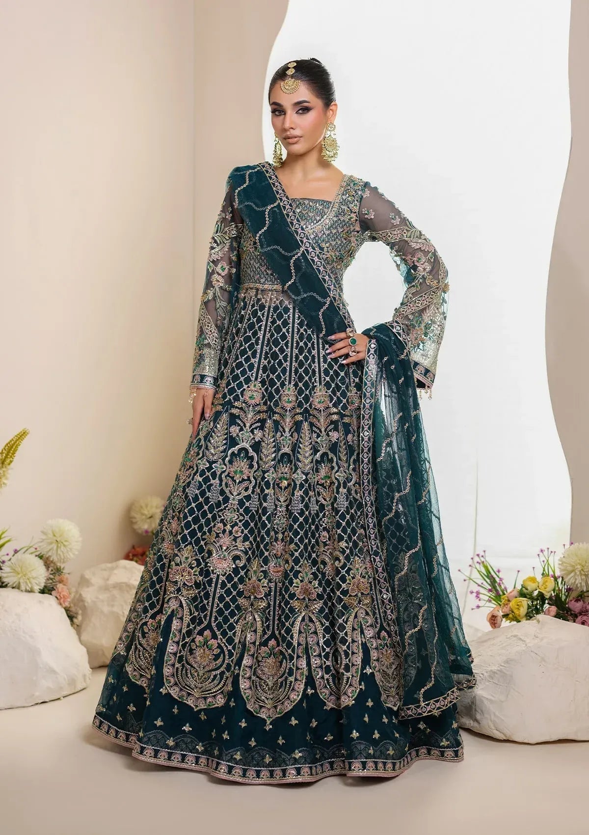 Waresha Naqsh-E-Naaz Formal'25 WB-02 NAQSH