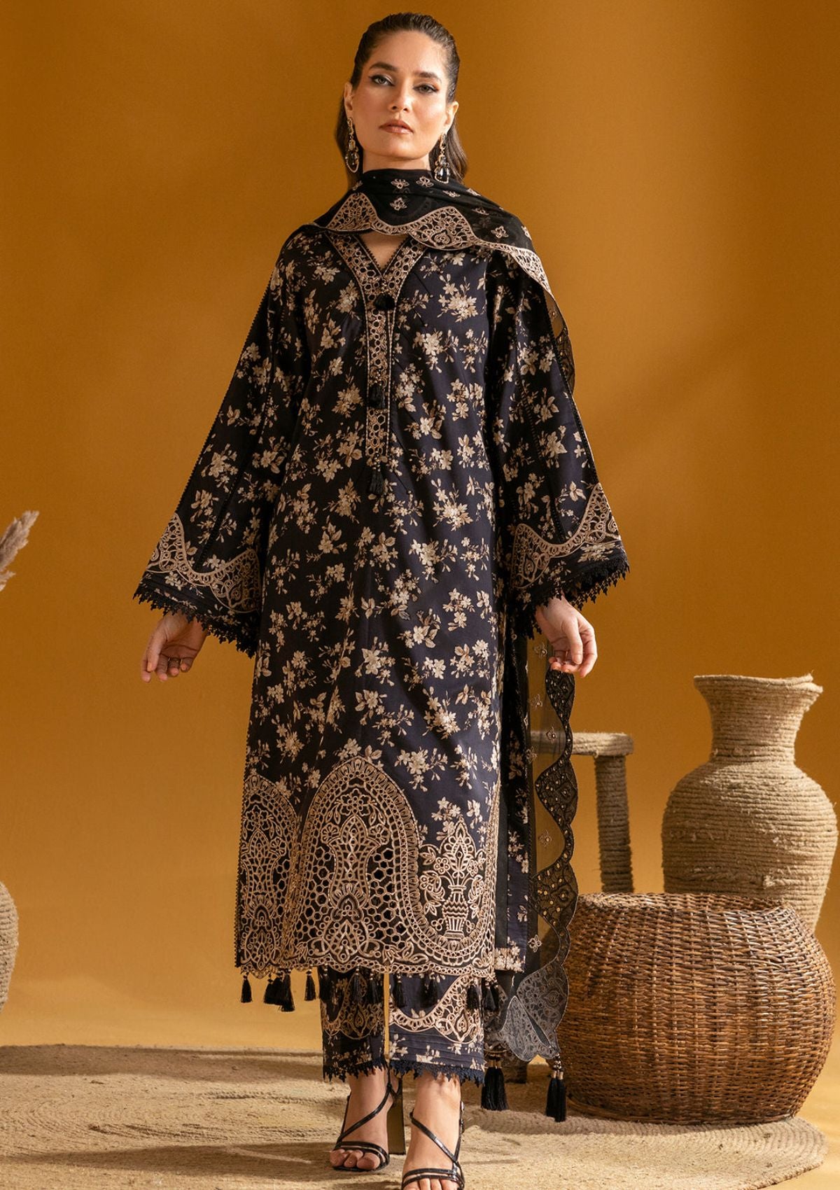 Maahi Print Emb Lawn by Alizeh'24 D-02 TARA - Mohsin Saeed Fabrics