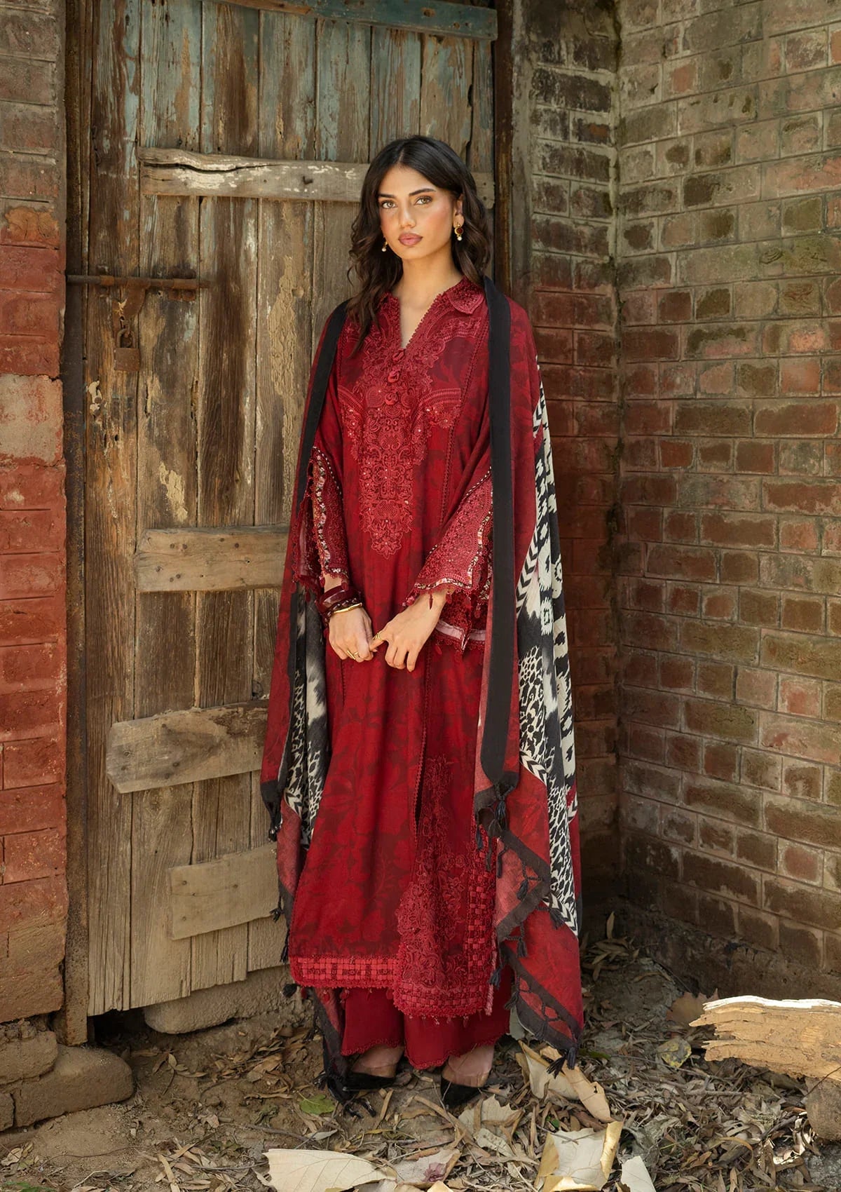 Elaf Wilderness Pashmina Shawl Edit'26 EWR-5A CRIMSONWOOD