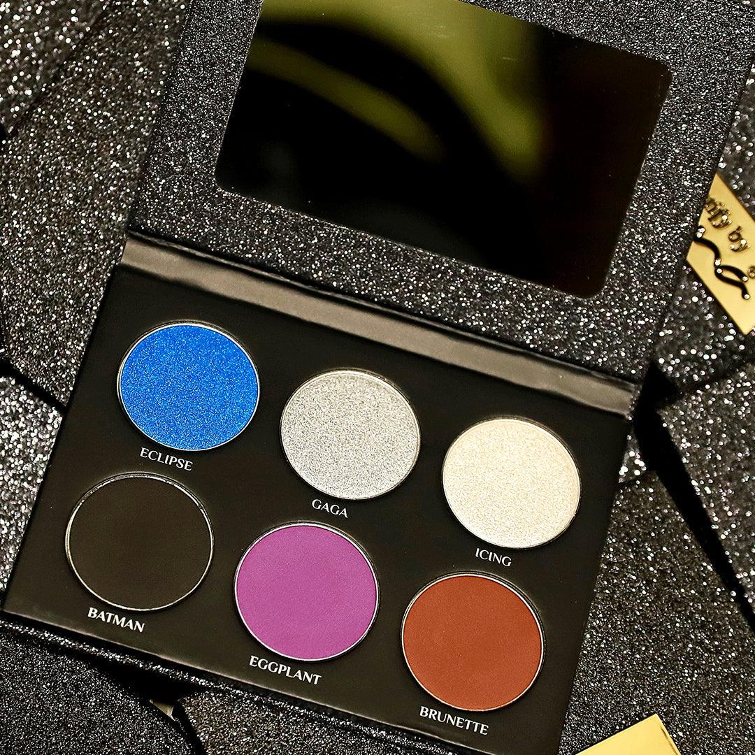 THE HOLIDAY - GREY EYESHADOW PALETTE - Mohsin Saeed Fabrics