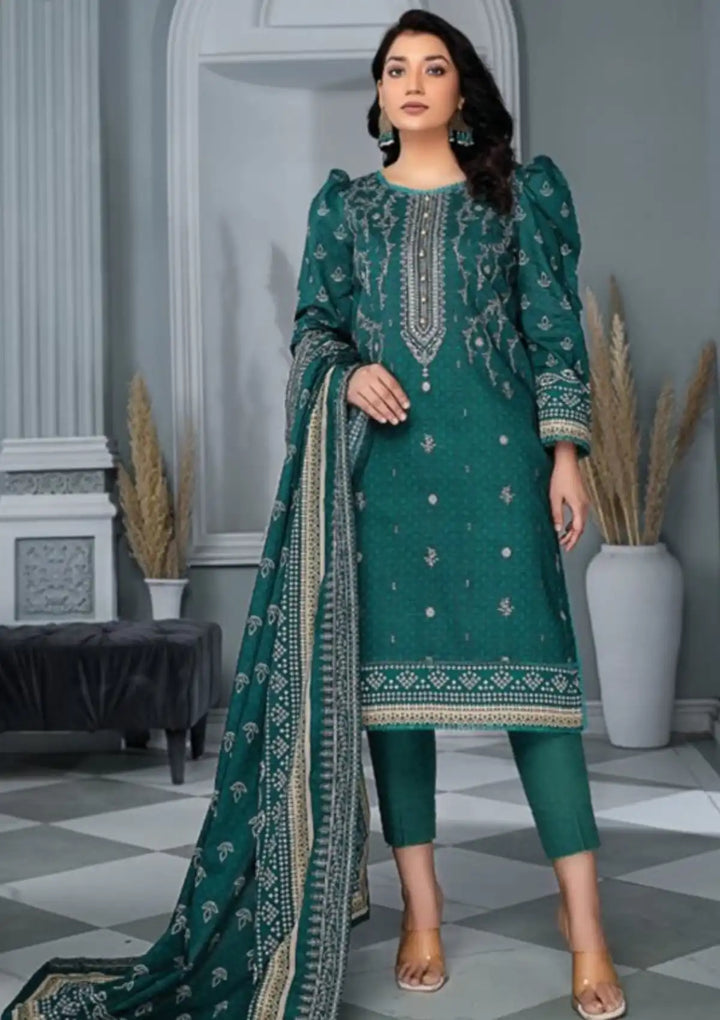 Sanam Saeed – Mohsin Saeed Fabrics