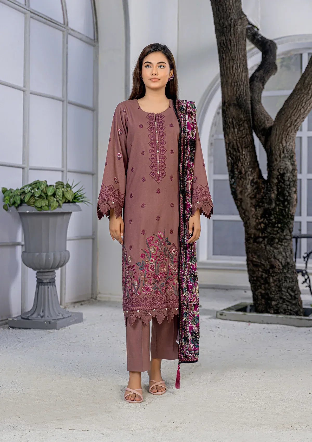 Waresha Dhanak Exclusive'25 WDE-08 VELINA