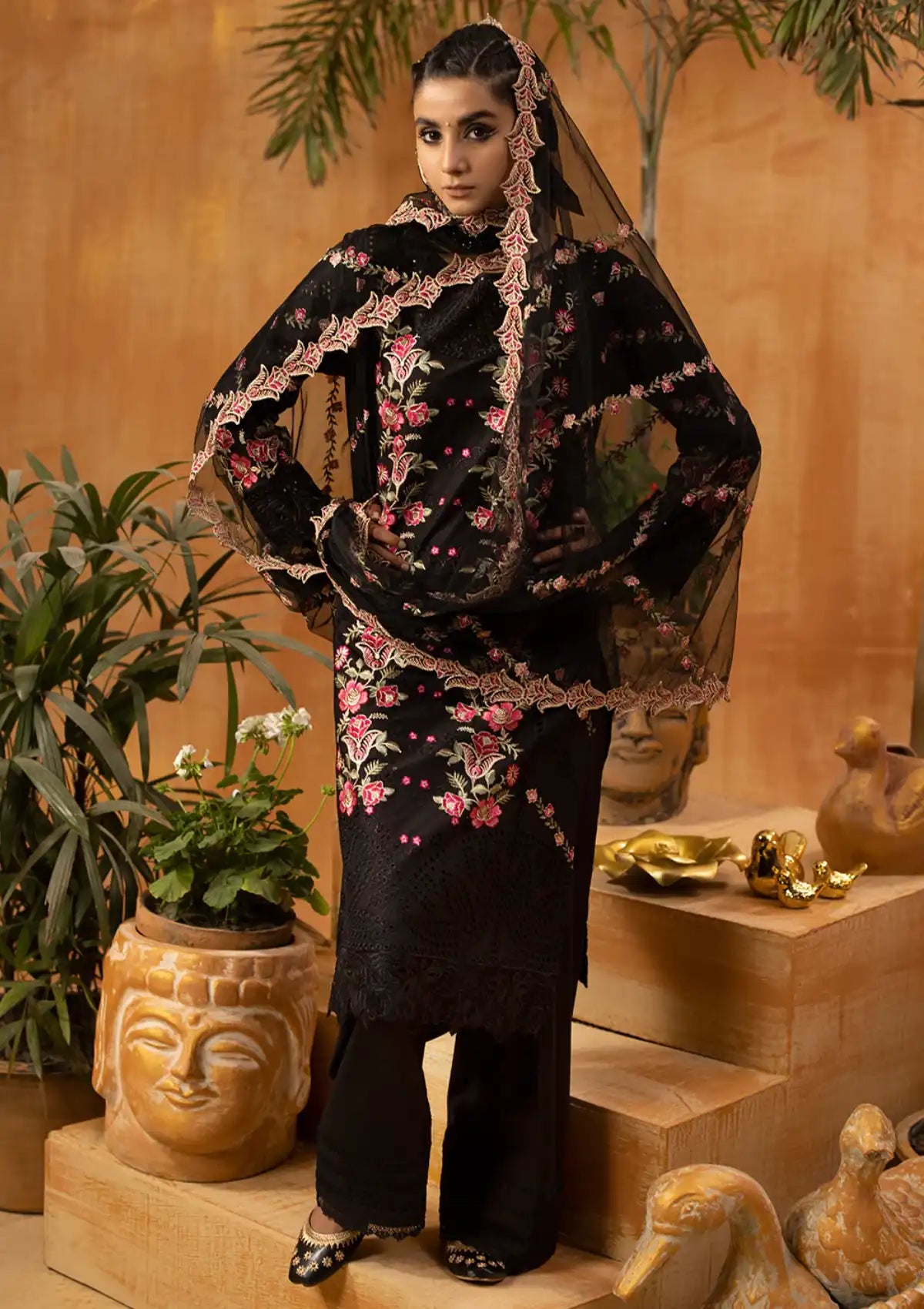 Phoolkenari By Shahjahan'24 SJ-24004 Black - Mohsin Saeed Fabrics