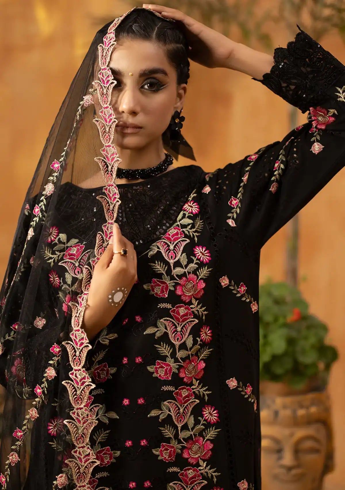 Phoolkenari By Shahjahan'24 SJ-24004 Black - Mohsin Saeed Fabrics